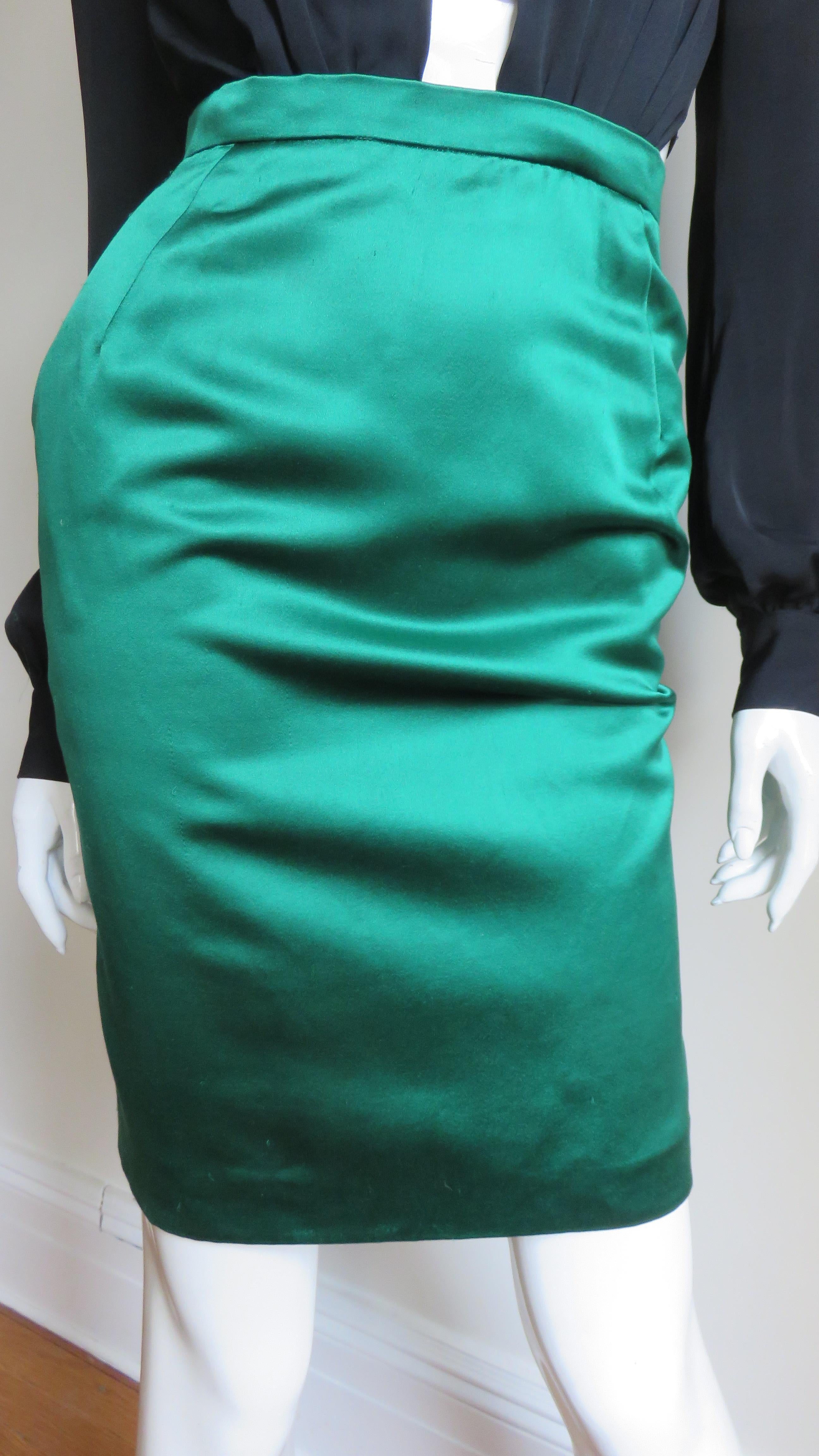 Gucci Color Block Plunge and Cut out Back Silk Dress 3