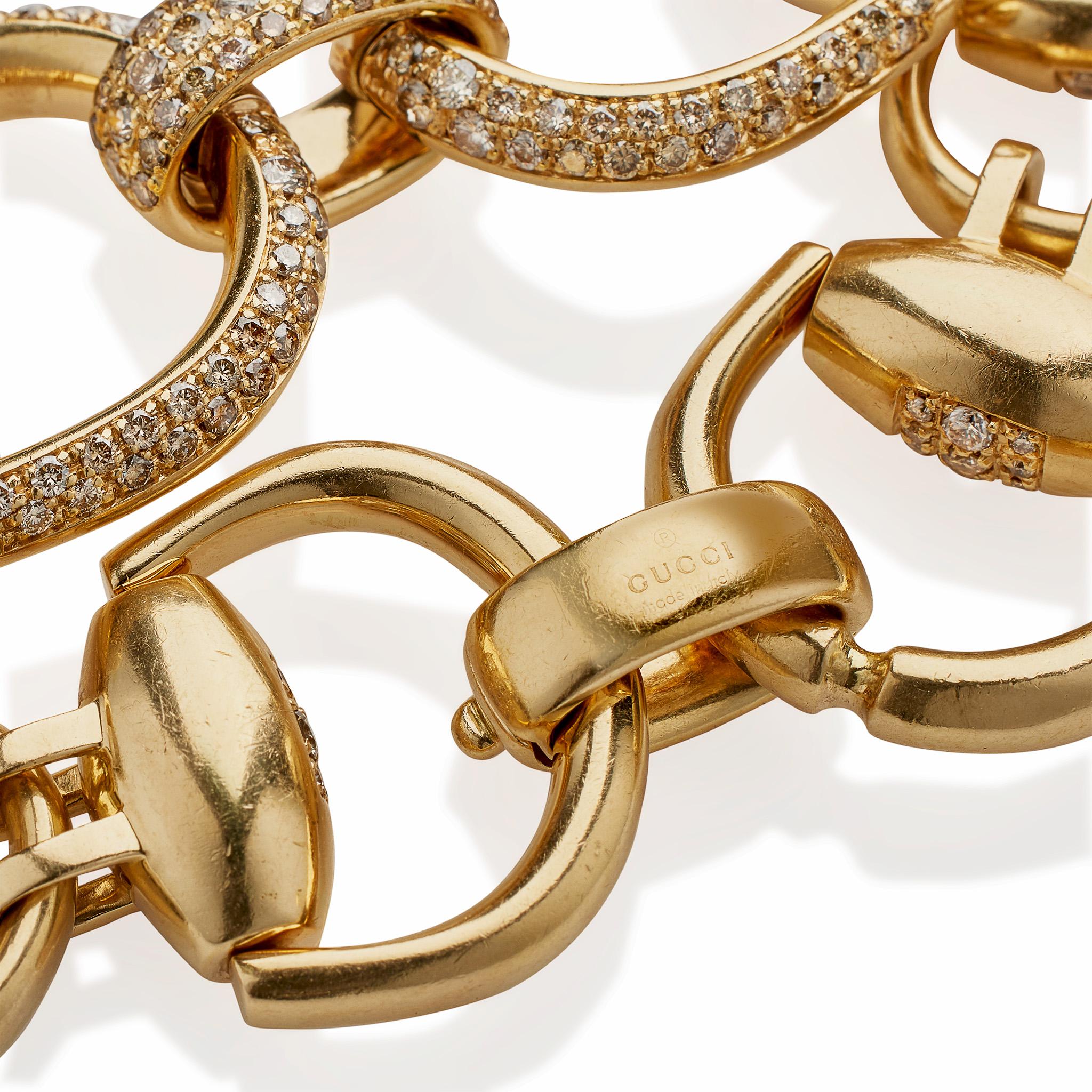 Gucci Bracelet mors en diamants de couleur Excellent état - En vente à New York, NY