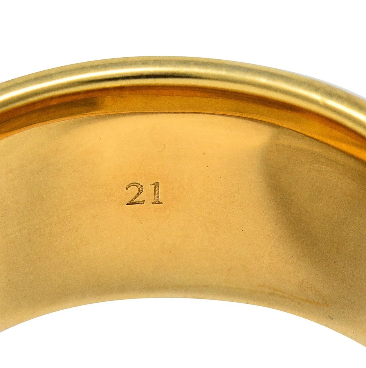 Gucci Contemporary 18 Karat Yellow Gold Diamantissima Wide Band Ring For Sale 1