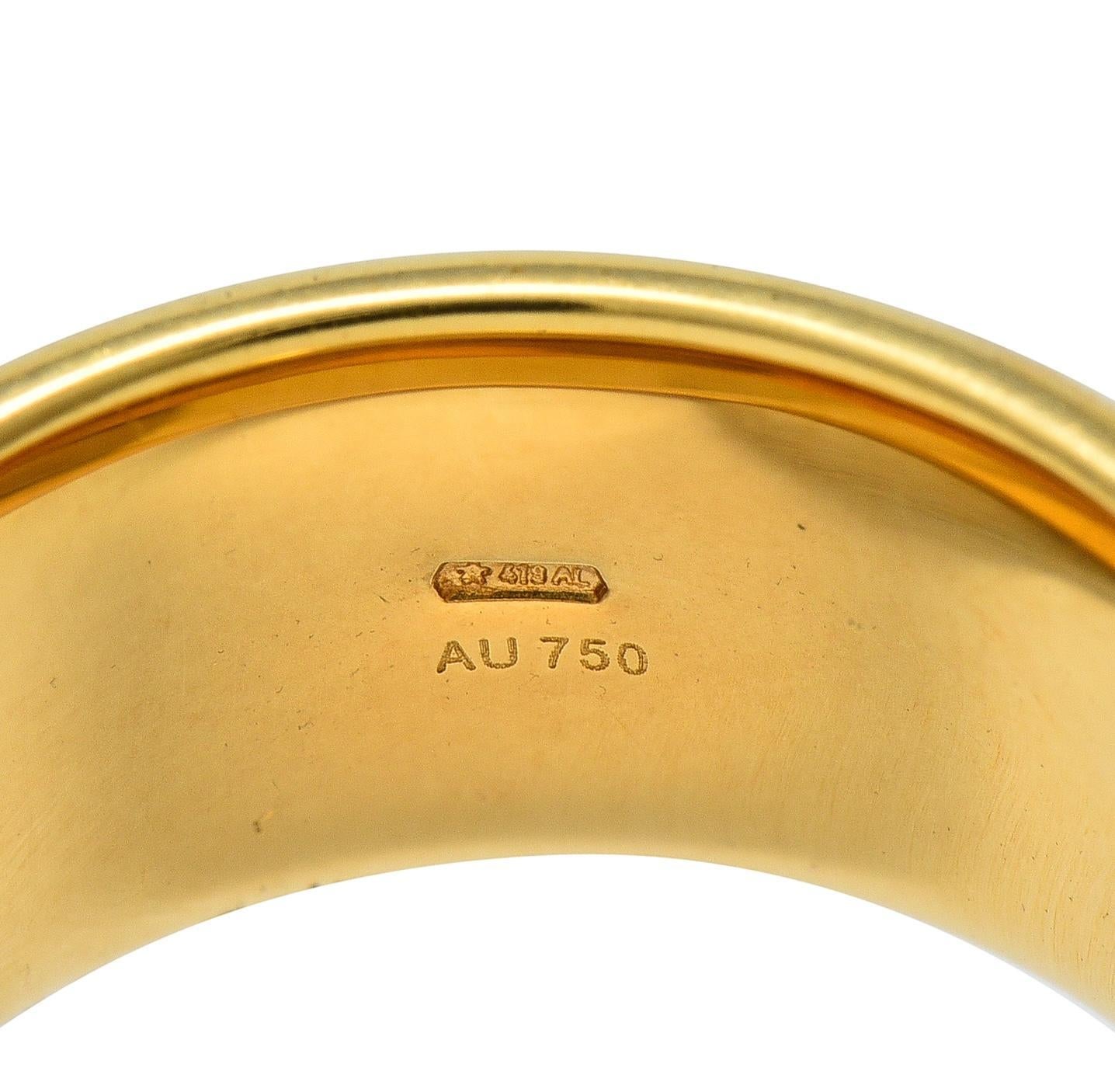 Gucci Contemporary 18 Karat Yellow Gold Diamantissima Wide Band Ring For Sale 2