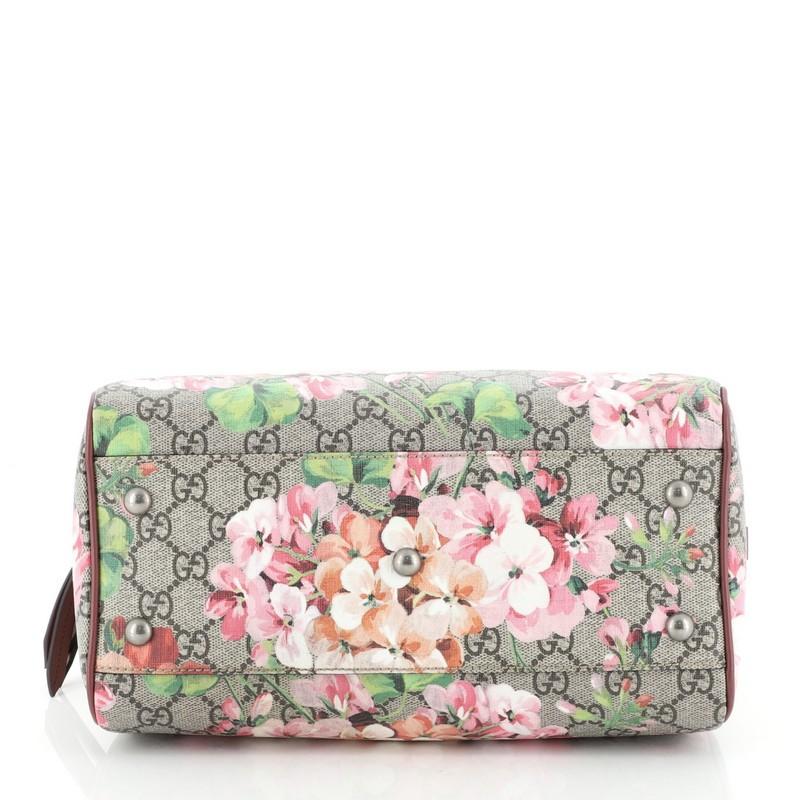 Gucci Convertible Boston Bag Blooms Print GG Coated Canvas Small In Good Condition In NY, NY