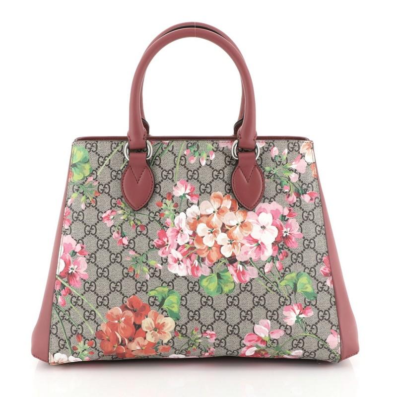 Gucci Convertible Shopping Tote Blooms Print GG Coated Canvas Large In Good Condition In NY, NY