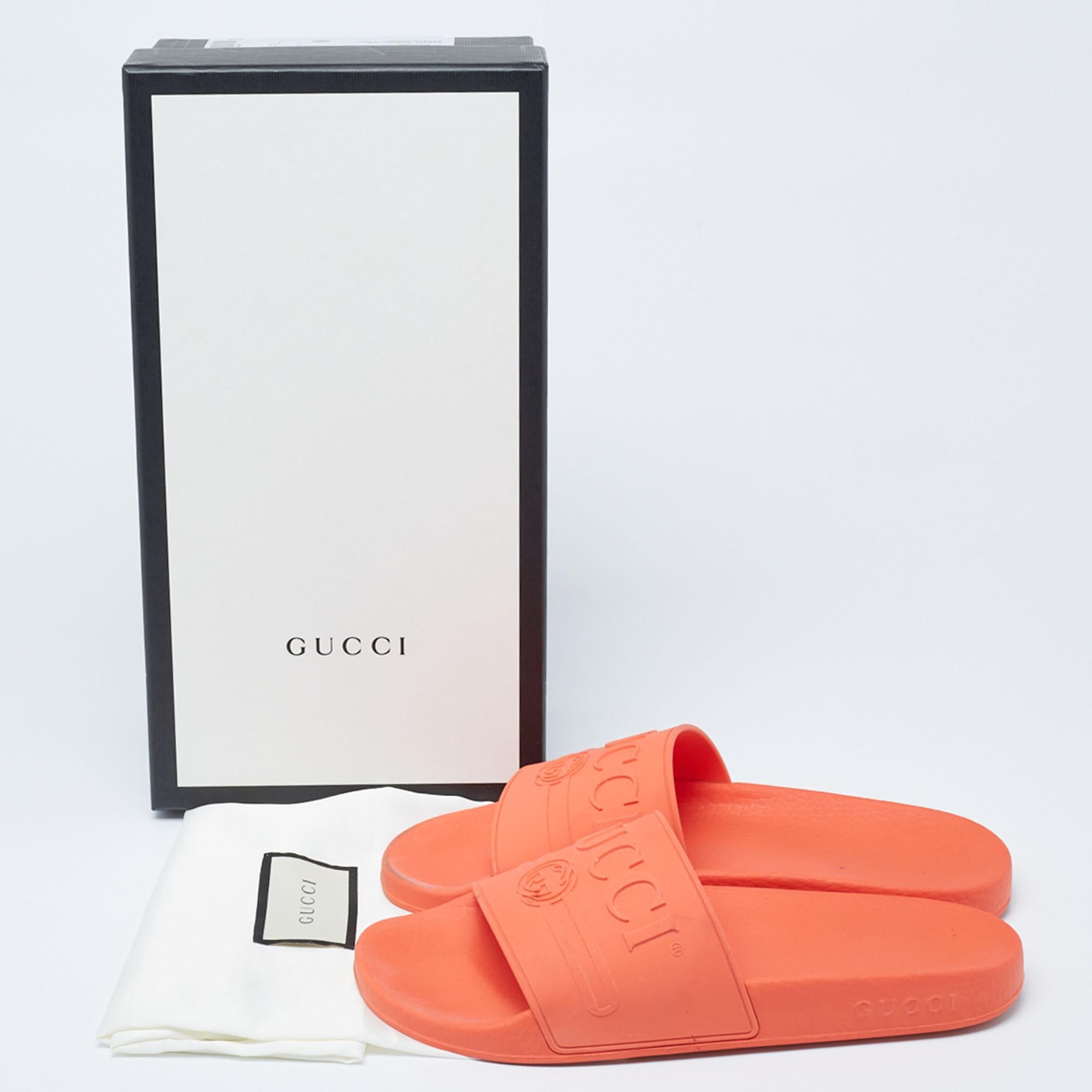Gucci Coral Orange Rubber Pursuit Logo Embossed Pool Slides Size 38 2