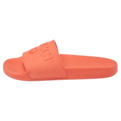 Used Gucci Coral Orange Rubber Pursuit Logo Embossed Pool Slides Size 38