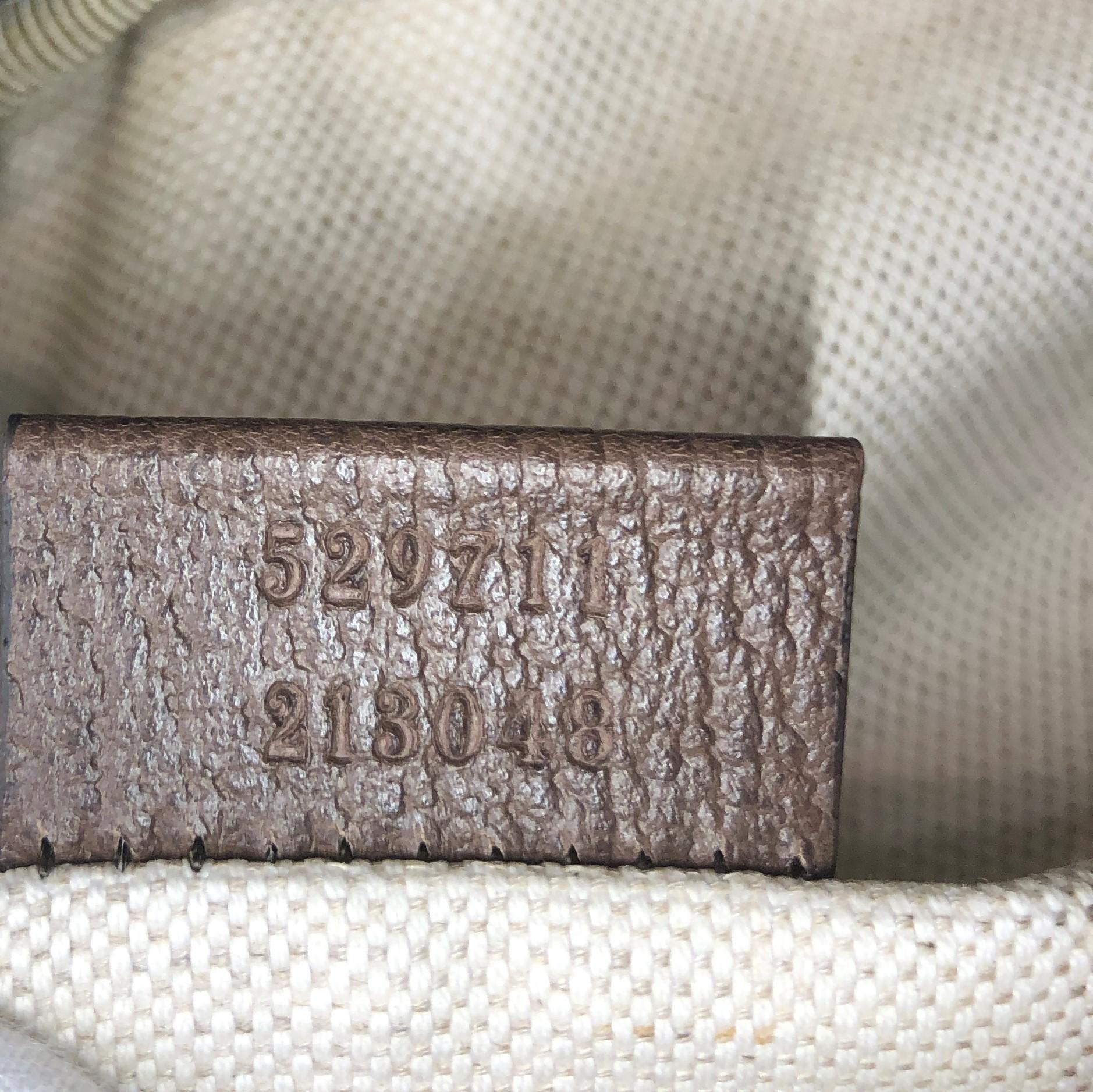 Gucci Courrier Zip Belt Bag GG Coated Canvas with Applique In Good Condition In NY, NY