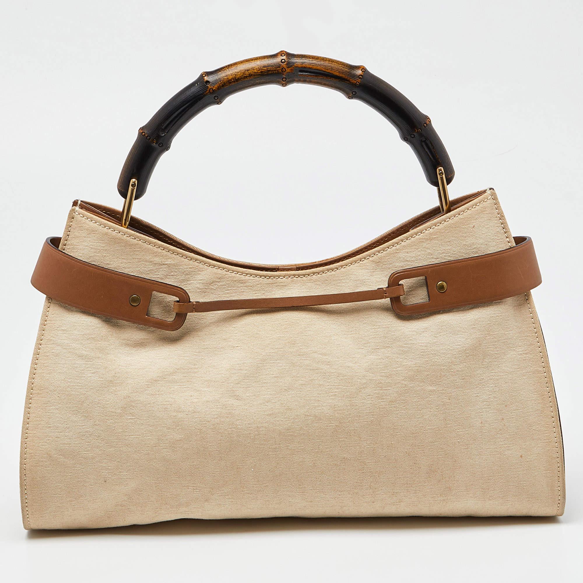 Women's Gucci Cream/Brown Canvas and Leather Bamboo Top Handle Bag For Sale