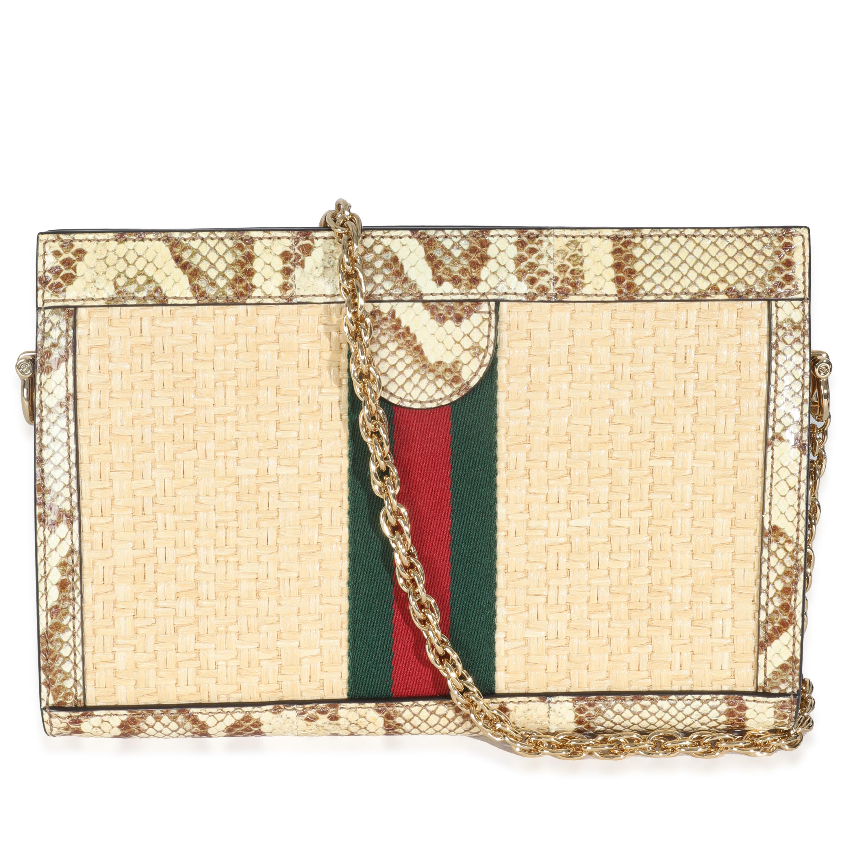 Titolo dell'elenco: Gucci Crema Marrone Raffia Elaphe GG Piccola Catena Ophidia Borsa a tracolla
SKU: 147264
Condizioni: Usato 
Descrizione delle condizioni: Al suo debutto per la Cruise '18, la linea Ophidia di Gucci prende il nome dalle origini