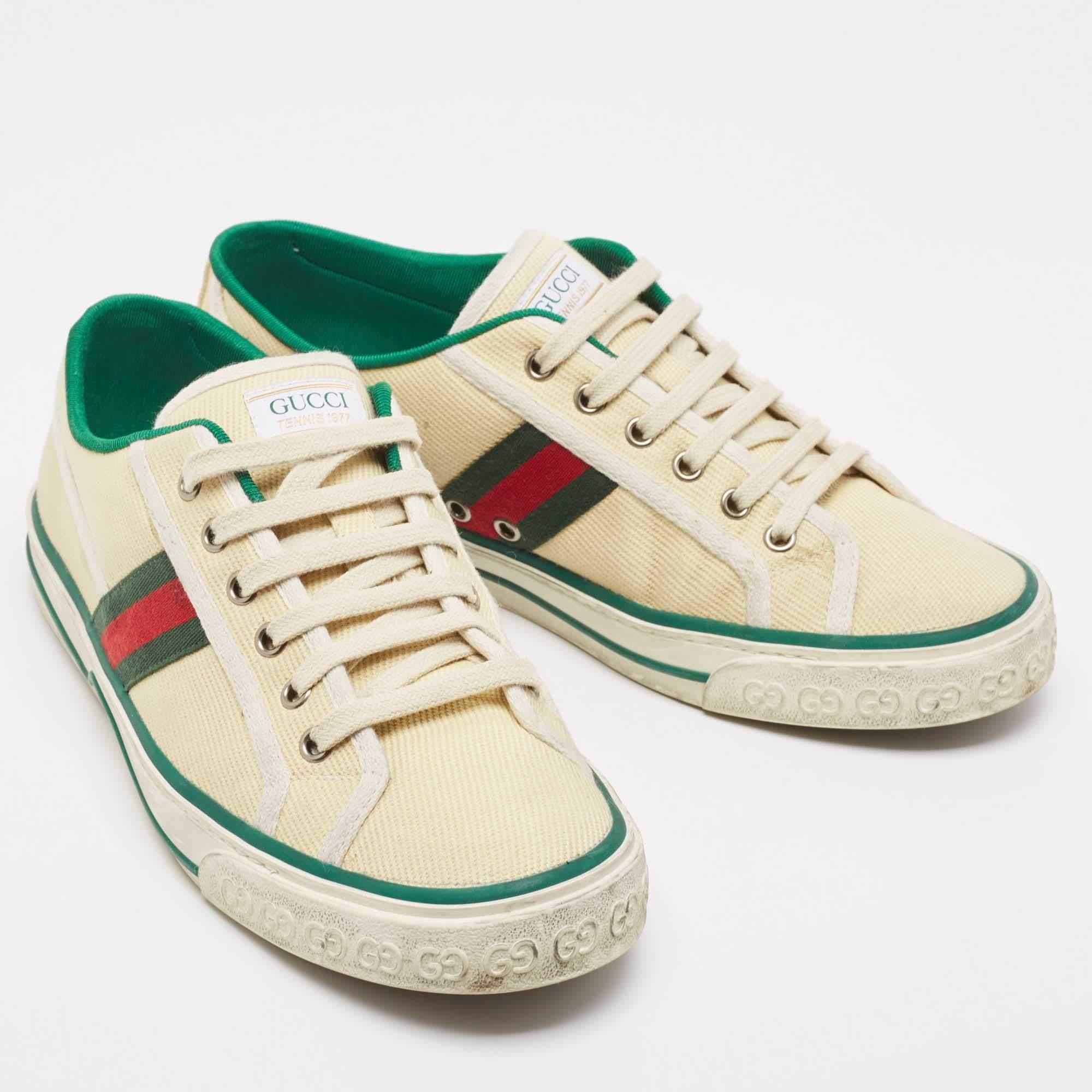 Gucci Cream Canvas Tennis 1977 Sneakers Size 42 In Good Condition For Sale In Dubai, Al Qouz 2