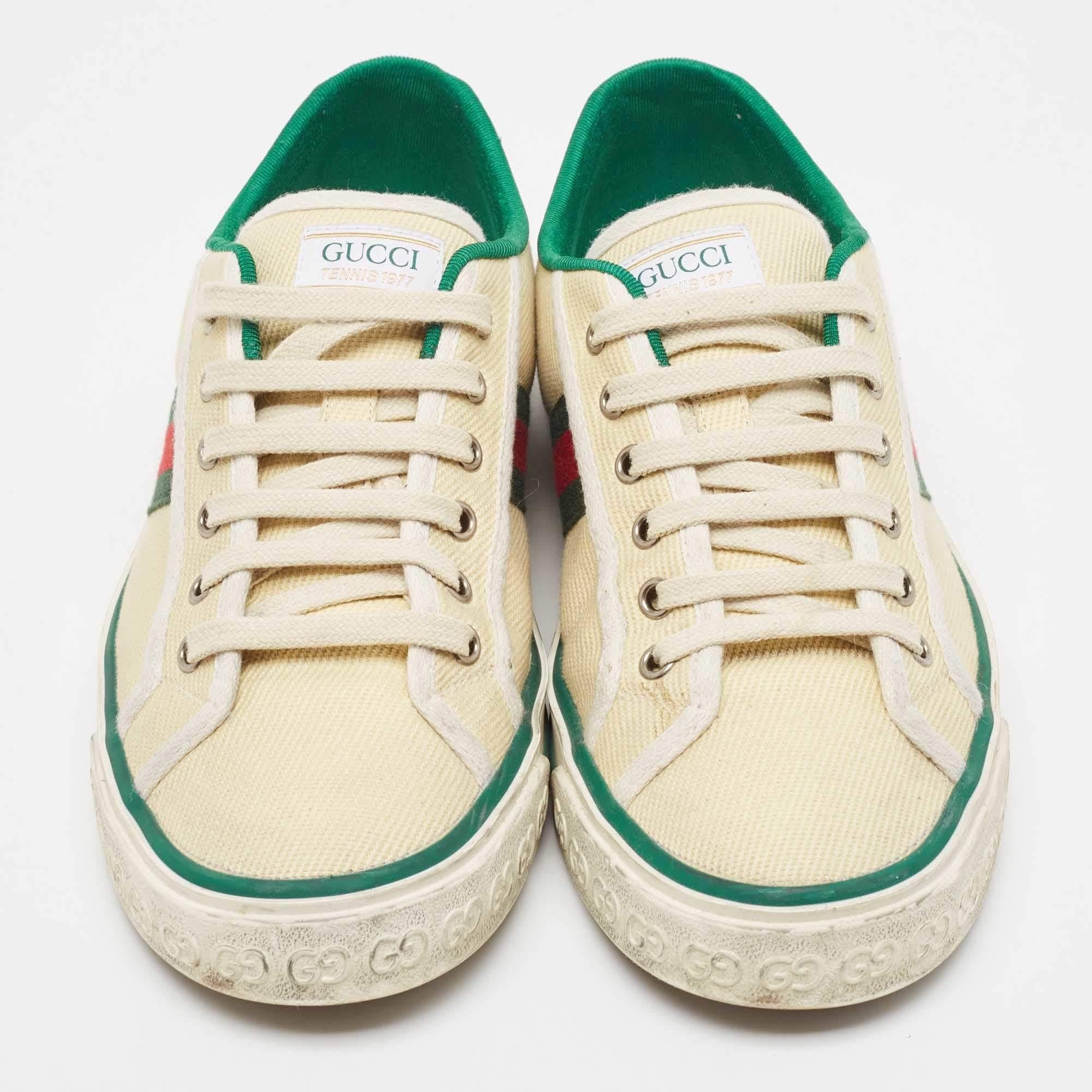 Men's Gucci Cream Canvas Tennis 1977 Sneakers Size 42 For Sale