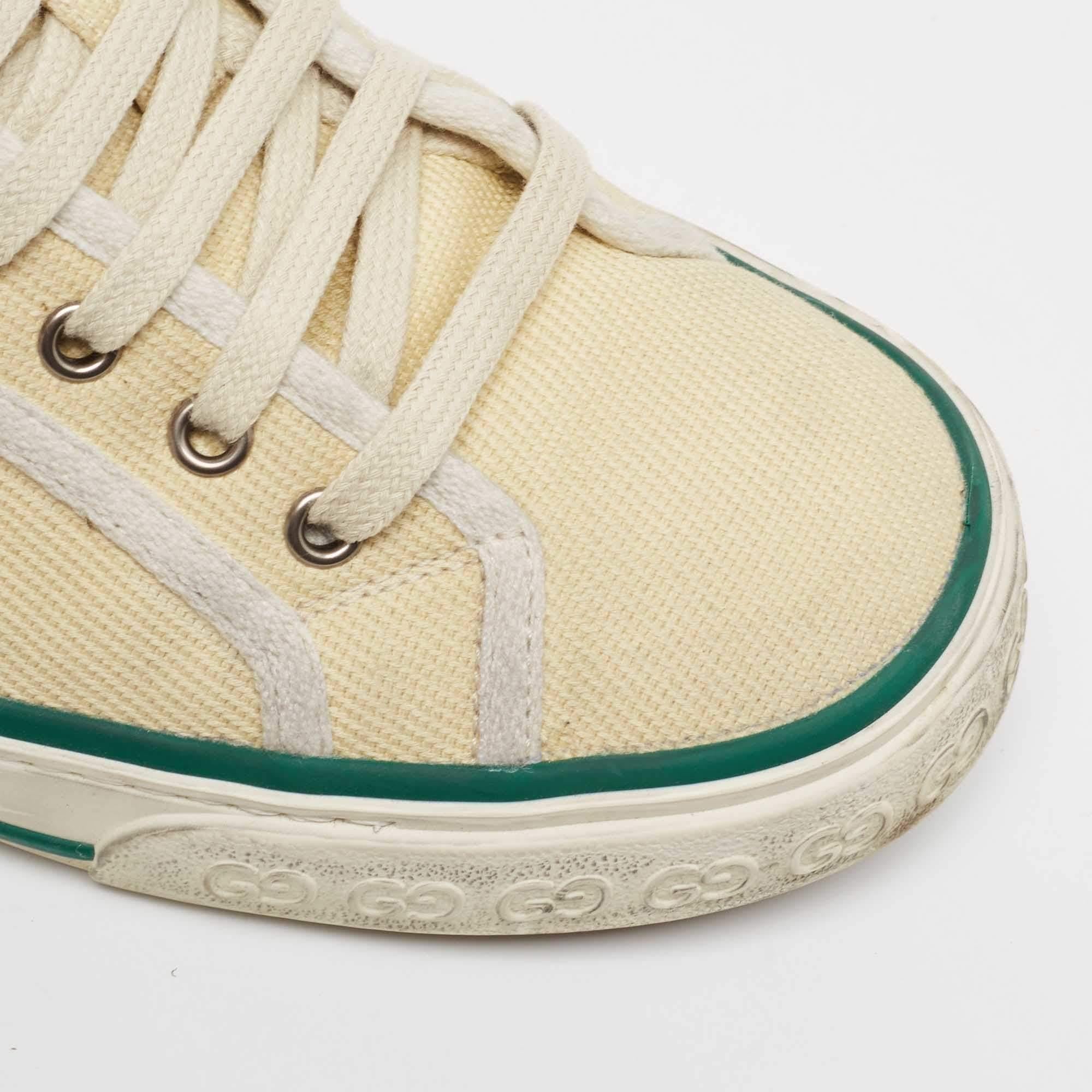 Gucci Cream Canvas Tennis 1977 Sneakers Size 42 For Sale 2