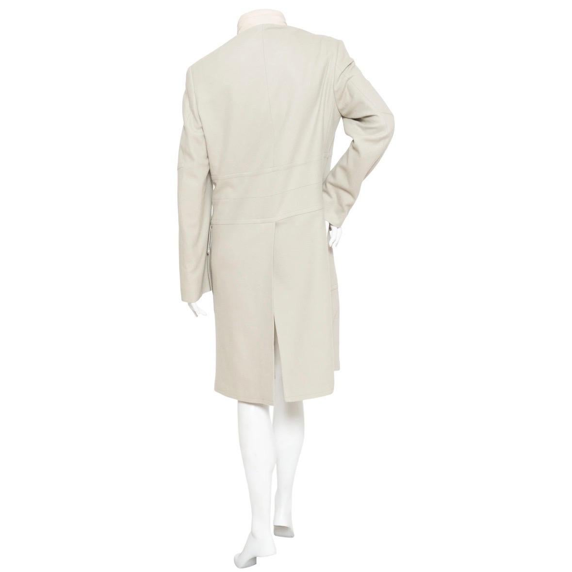 Gucci Cream Cashmere-Blend Leather Collar Coat In Excellent Condition For Sale In Los Angeles, CA
