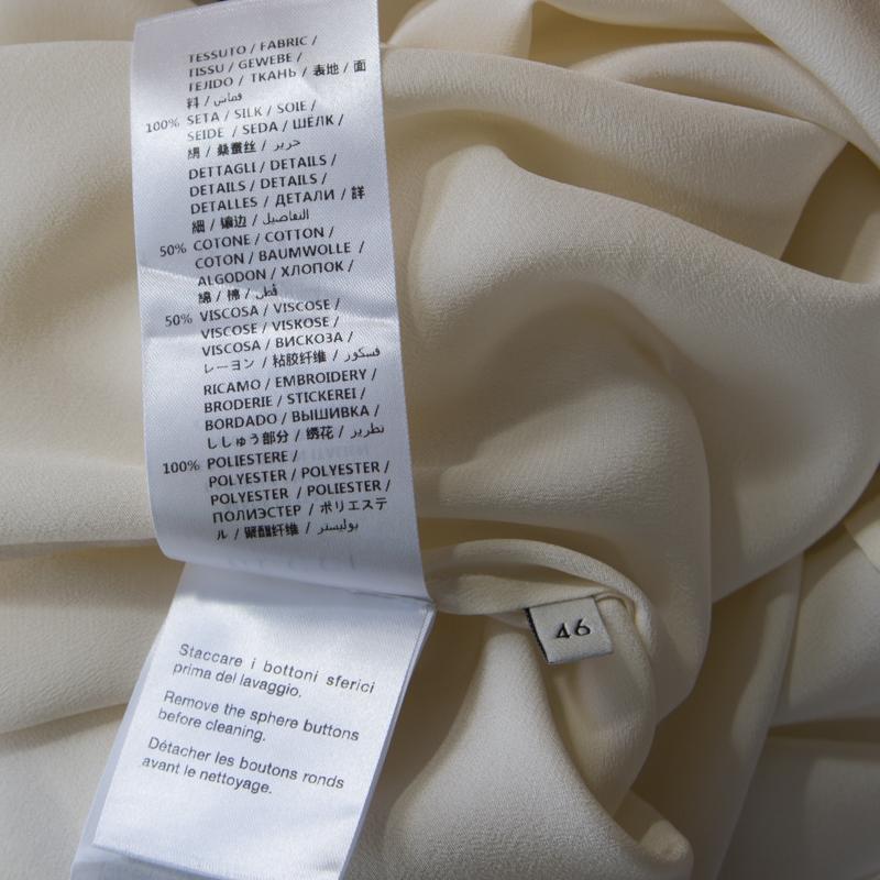 Gucci Cream Crepe Silk Bee Applique Detail Button Down Bow Tie Shirt L In Good Condition In Dubai, Al Qouz 2