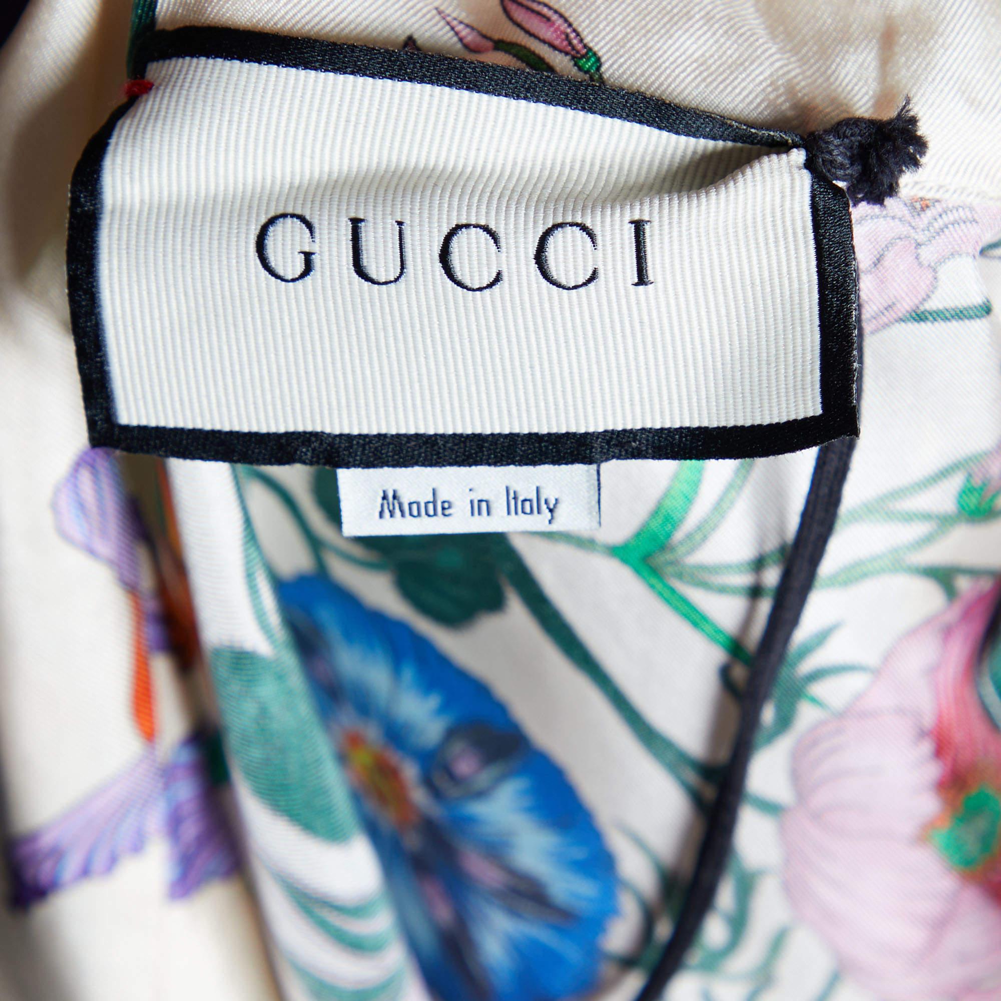 Gucci Cream Flora Printed Silk Foulard Shirt & Pajama Crop Pants M In Good Condition In Dubai, Al Qouz 2