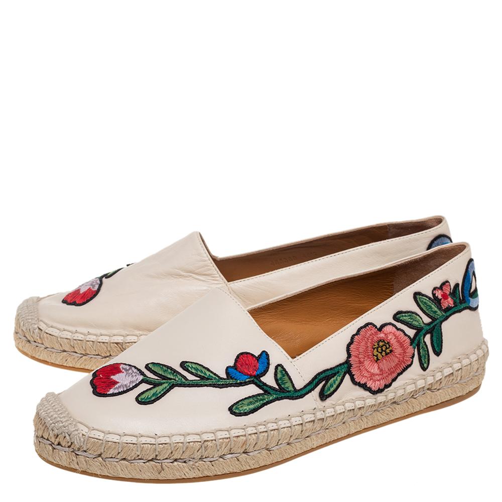 Women's Gucci Cream Floral Embroidered Leather Espadrille Flats Size 40.5