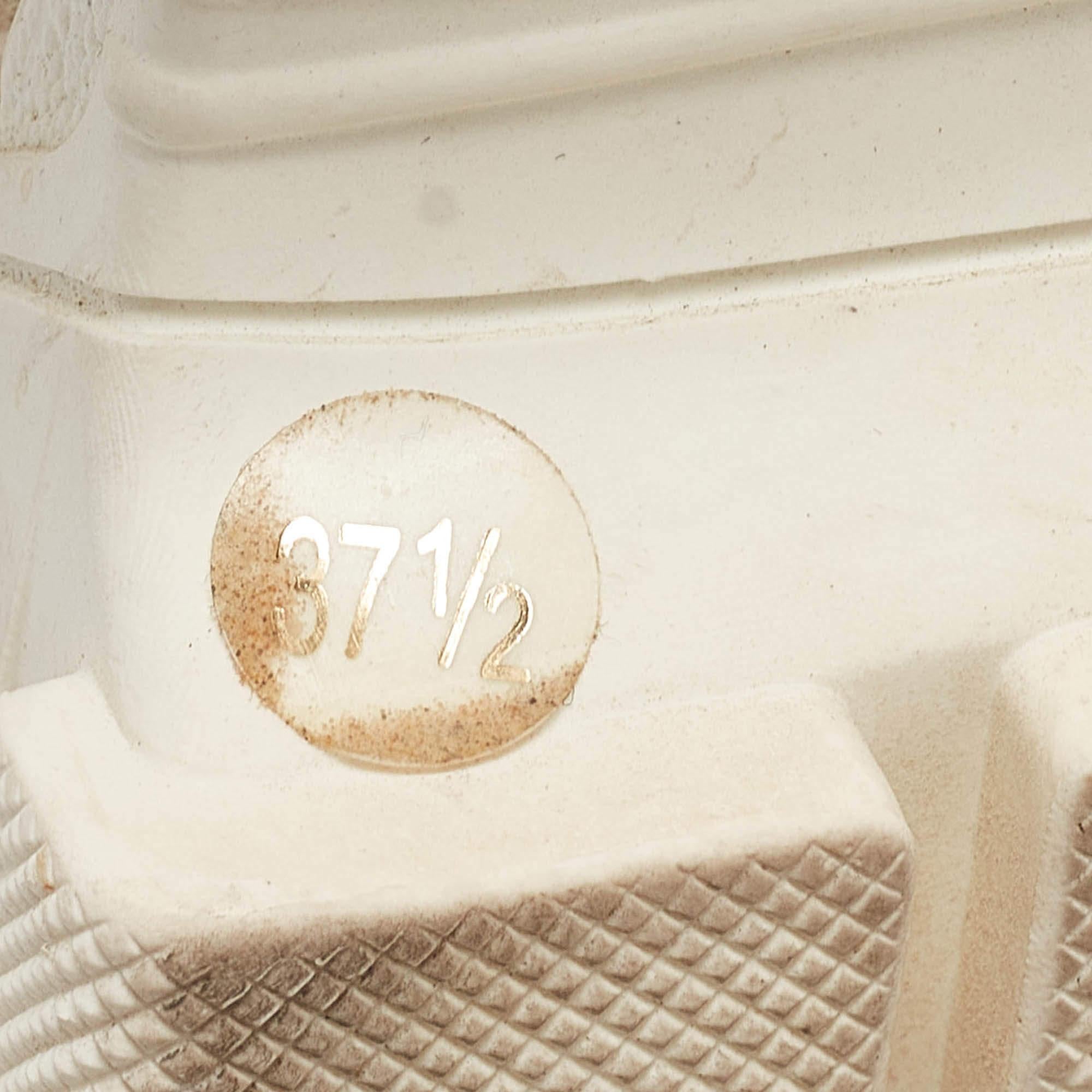 Baskets Flashtrek de Gucci en cuir et daim crème à lacets, taille 37,5 2