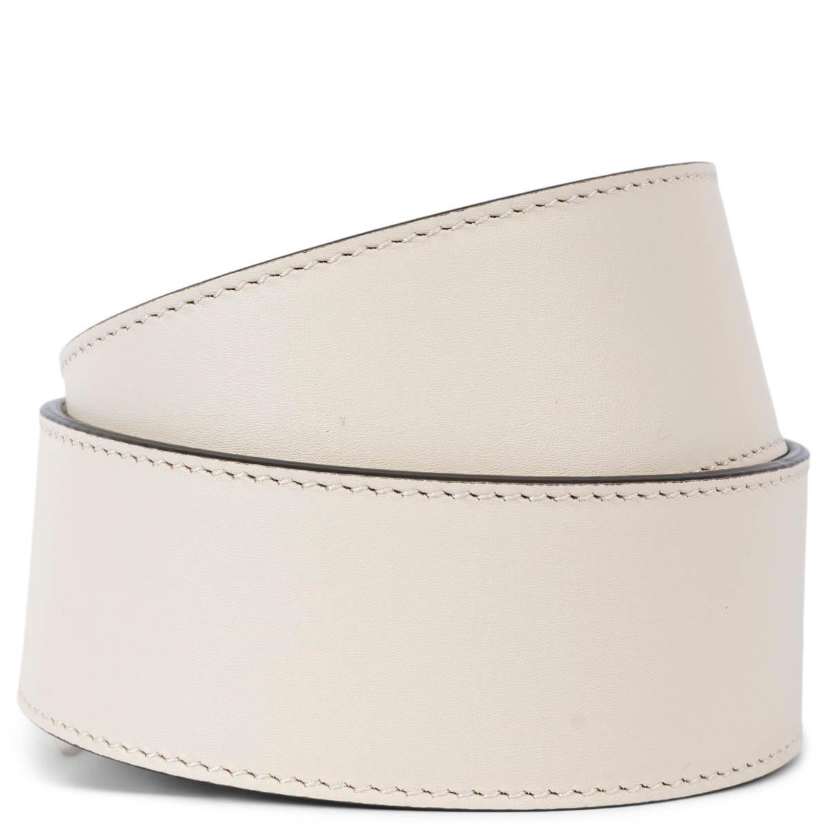 100% authentic Gucci GG Marmont belt in ivory smooth calfskin featuring iconic antique gold-tone metal buckle. Brand new. Comes with box and dust bag. 

Measurements
Tag Size	85
Size	85cm (33.2in)
Width	4cm (1.6in)
Fits	80cm (31.2in) to 90cm