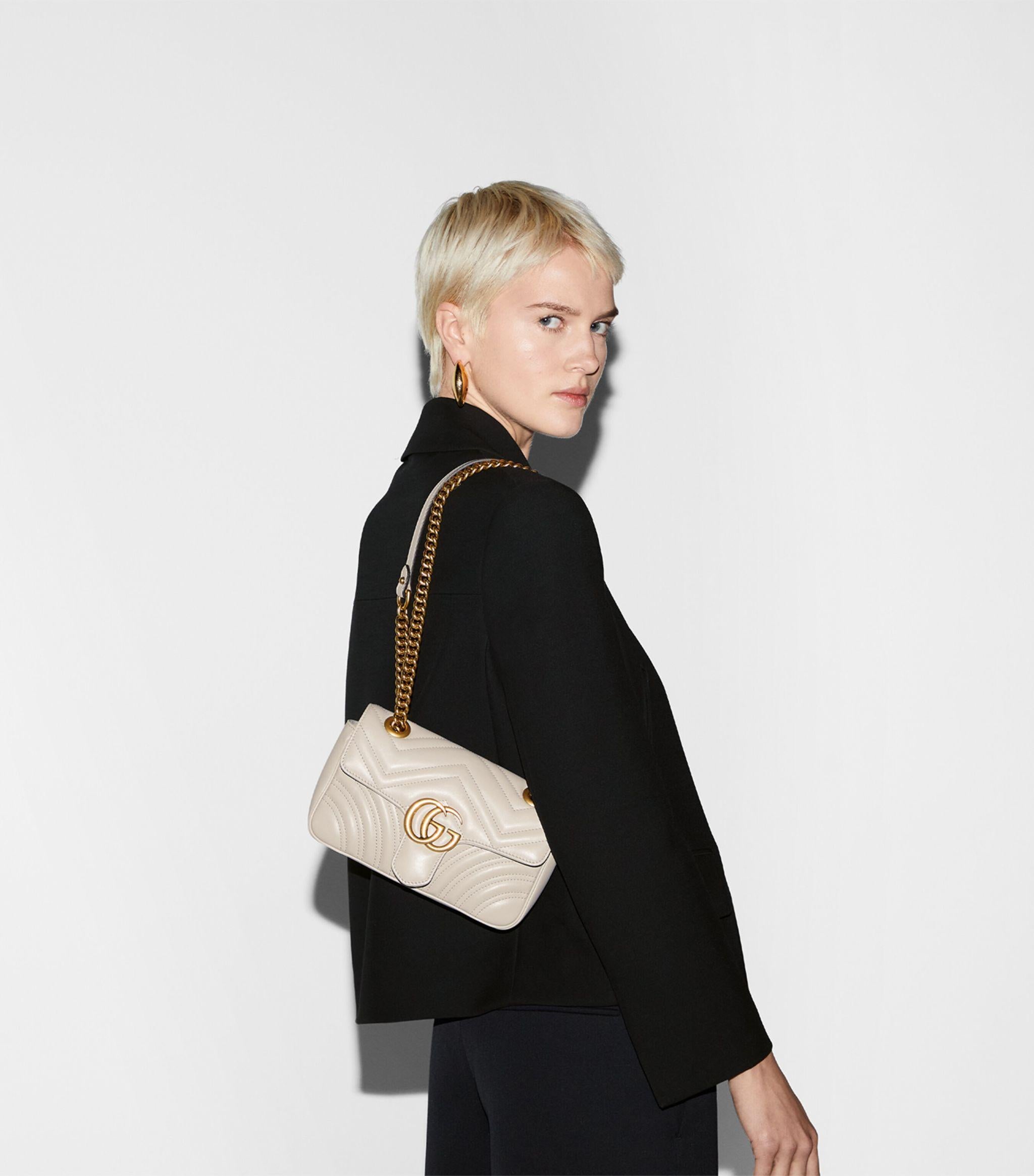 GUCCI cream leather GG MARMONT SMALL MATELASSE Shoulder Bag For Sale 4