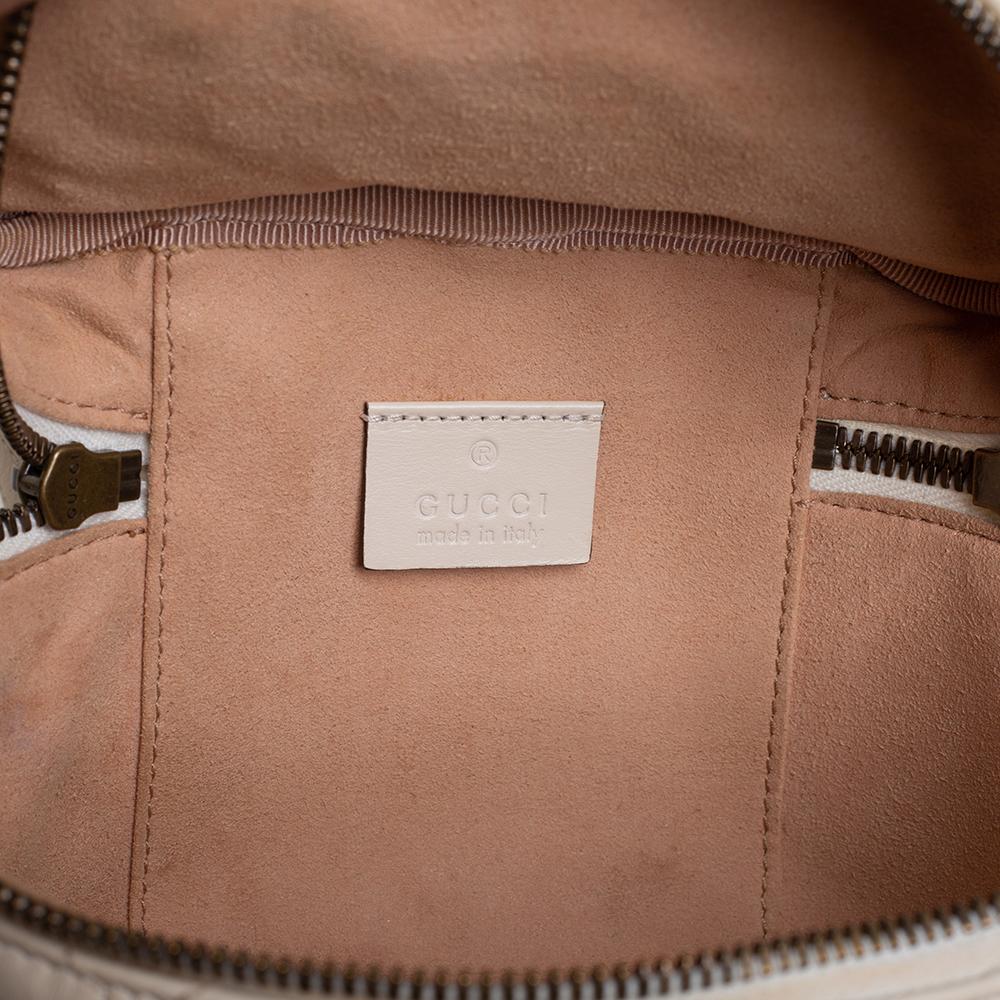 Gucci Cream Leather GG Marmont Vanity Case Backpack In Good Condition In Dubai, Al Qouz 2