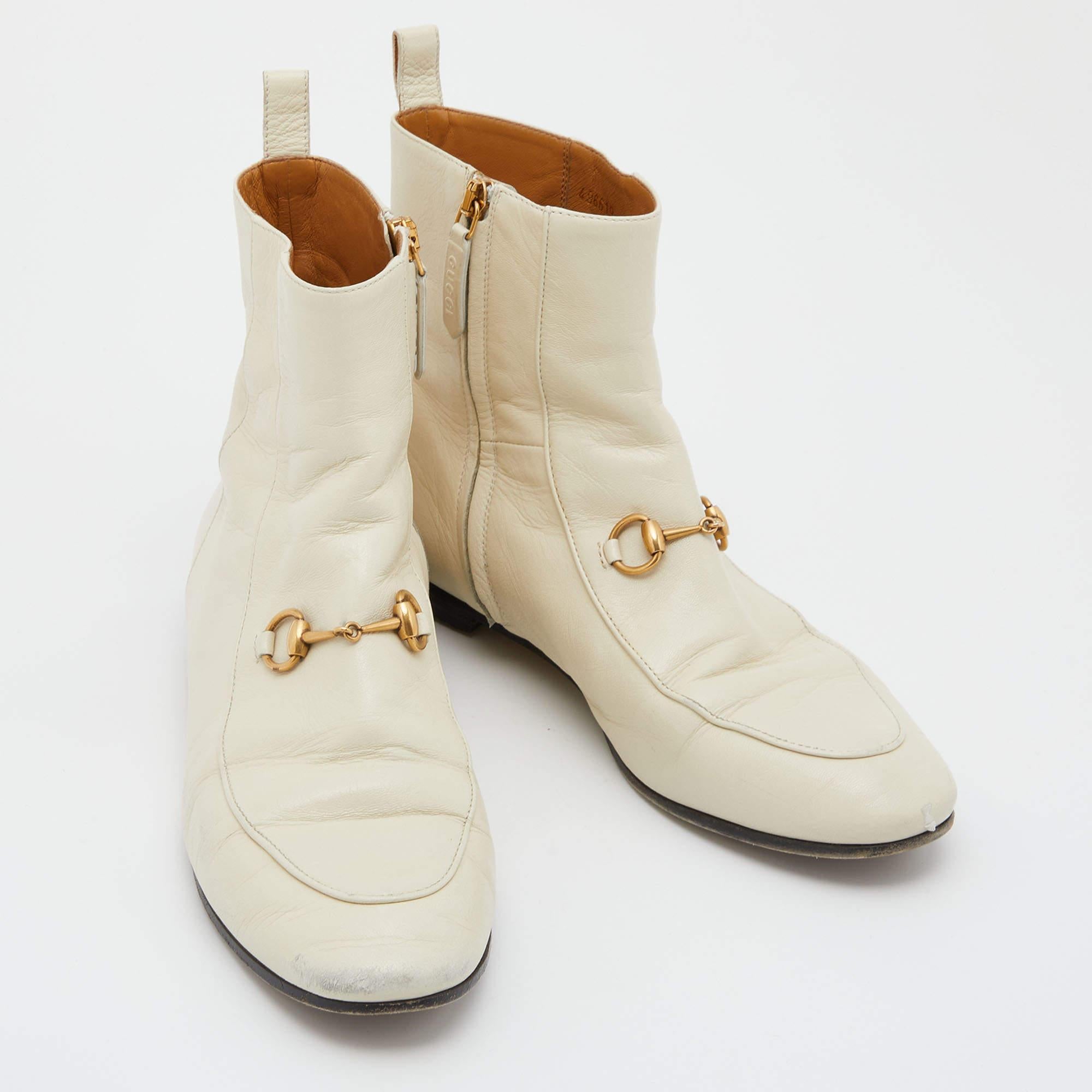 Women's Gucci Cream Leather Horsebit Ankle Boots Size 38 For Sale