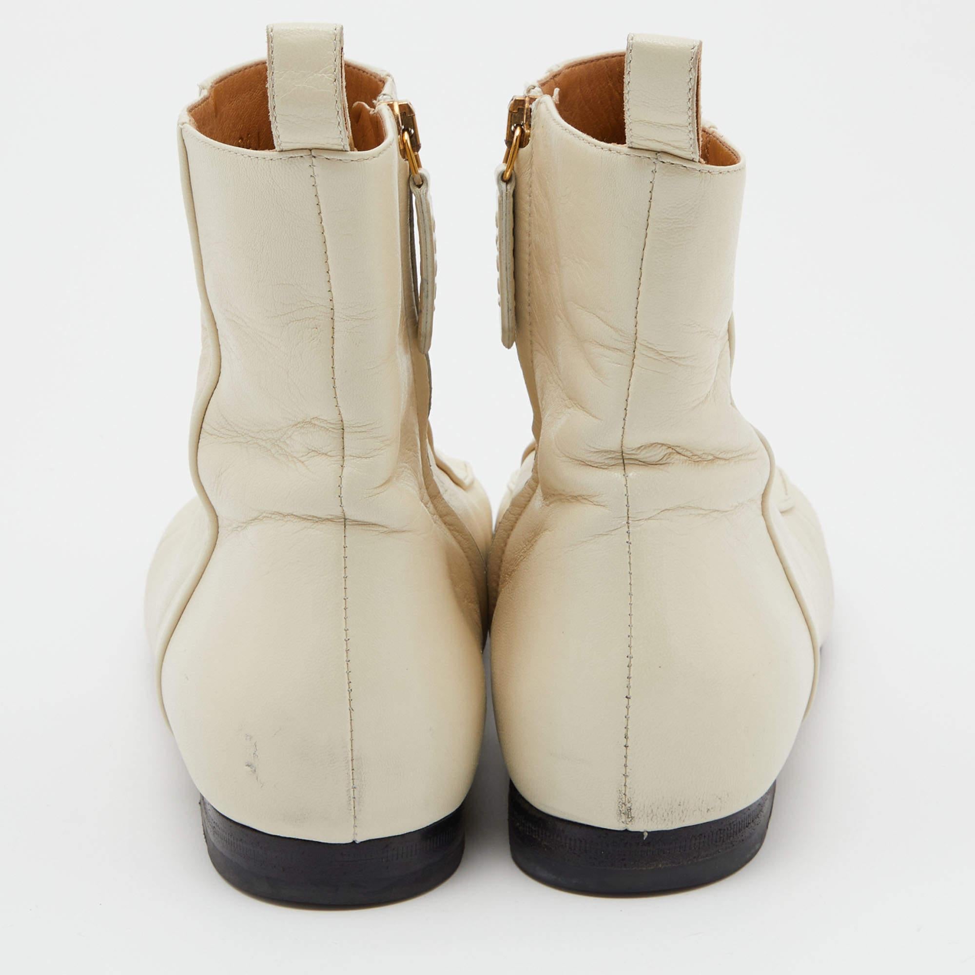 Gucci Cream Leather Horsebit Ankle Boots Size 38 For Sale 2