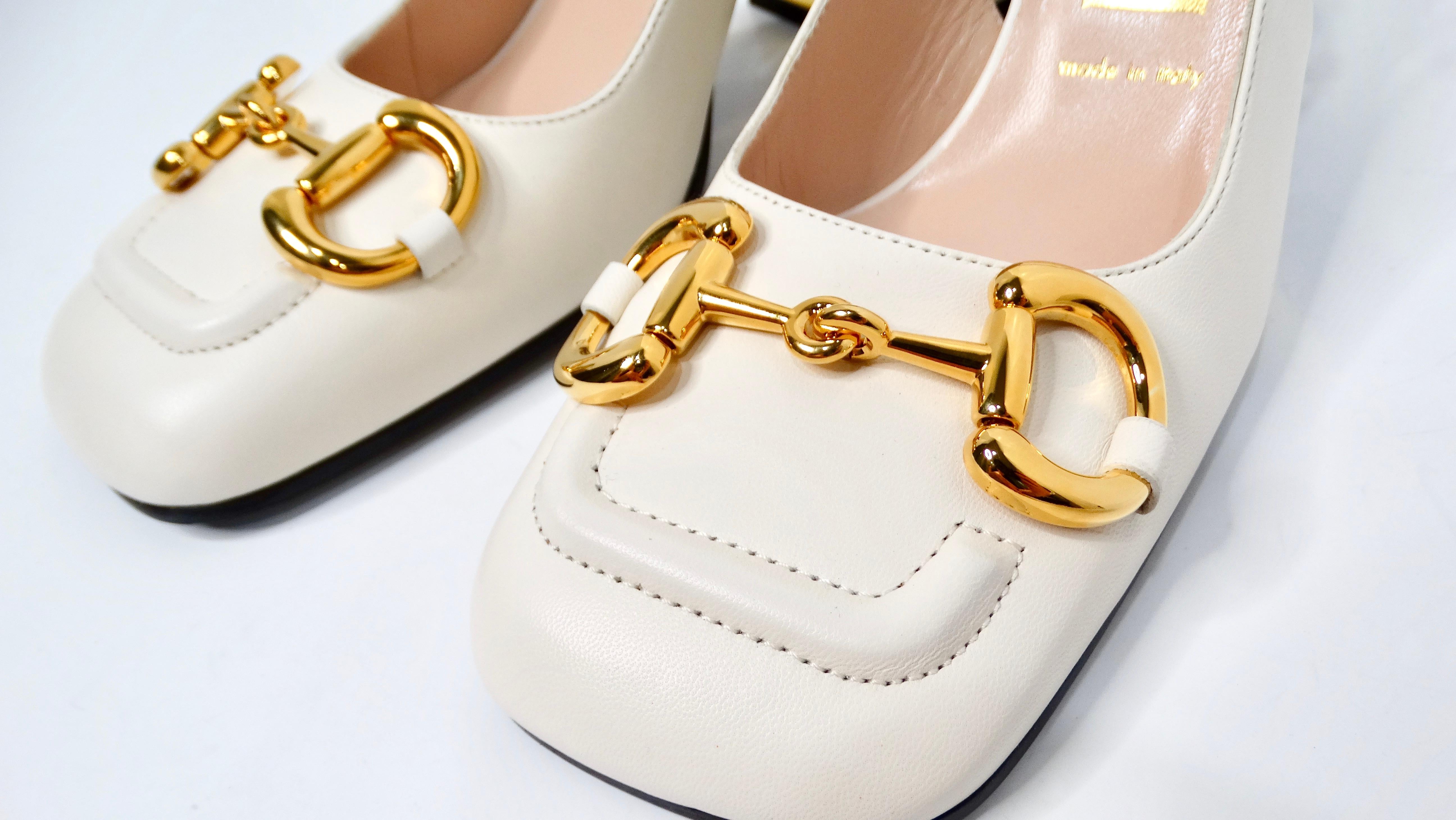 Zapatos de tacón con puntera cuadrada Gucci Horsebit de piel color crema Beige