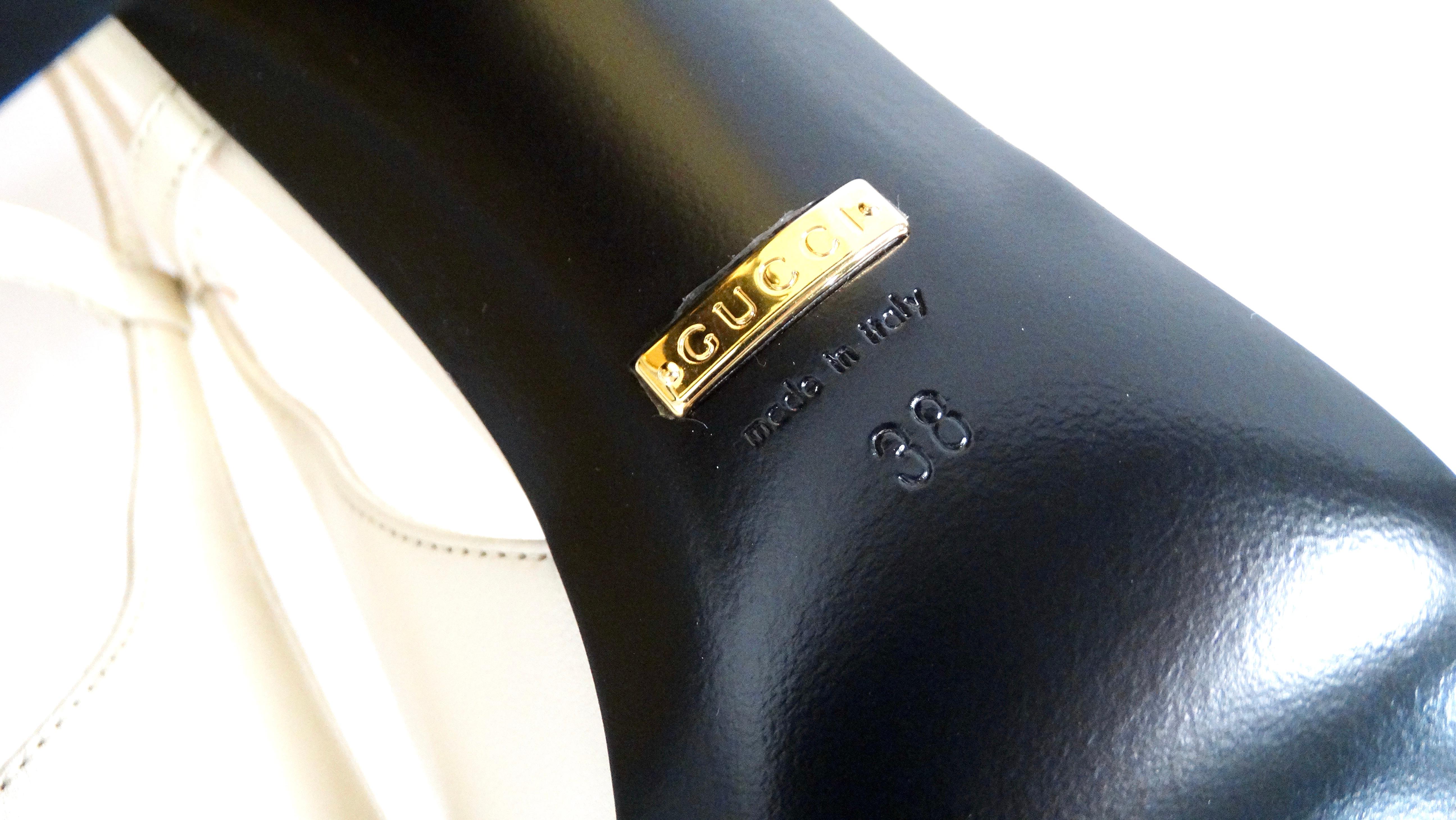 Zapatos de tacón con puntera cuadrada Gucci Horsebit de piel color crema 4