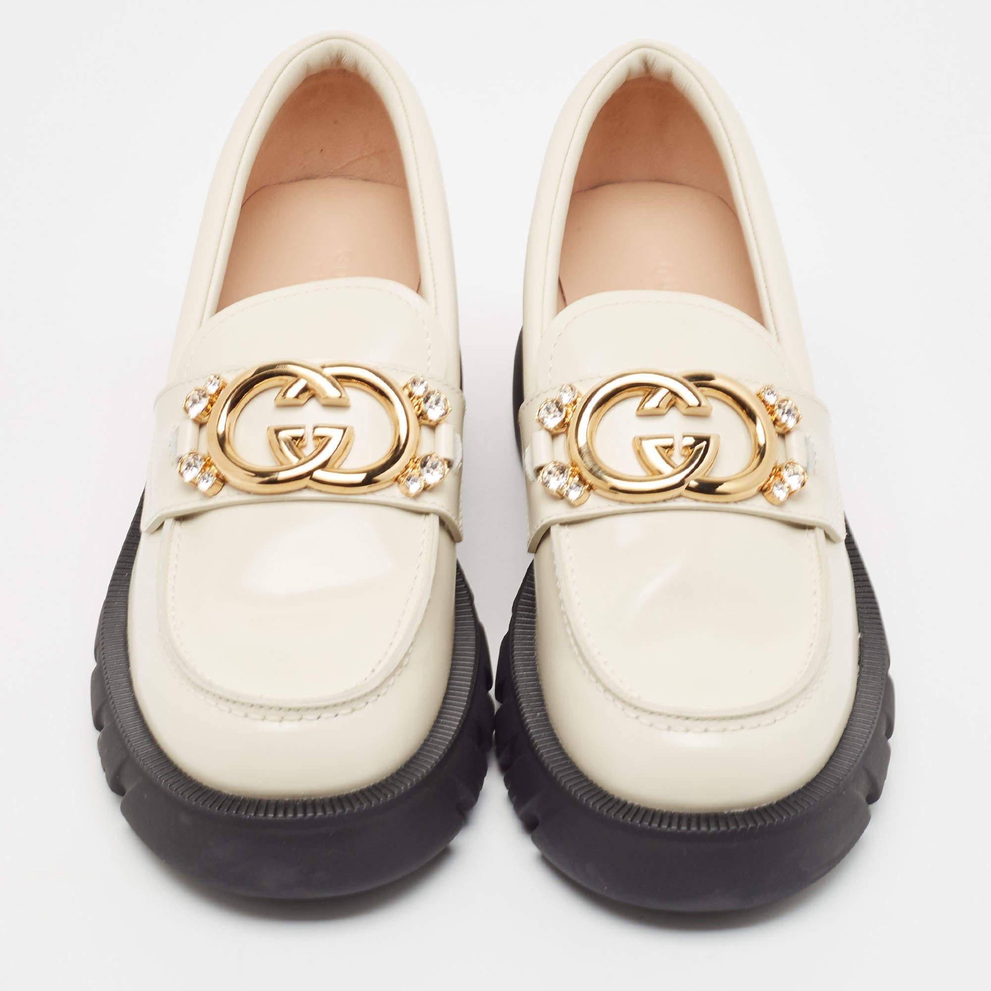 Gucci Cream Leather Interlocking GG Platform Loafers Size 39 In New Condition In Dubai, Al Qouz 2