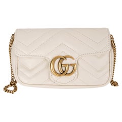 GUCCI cremefarbenes Leder MARMONT MINI Umhängetasche