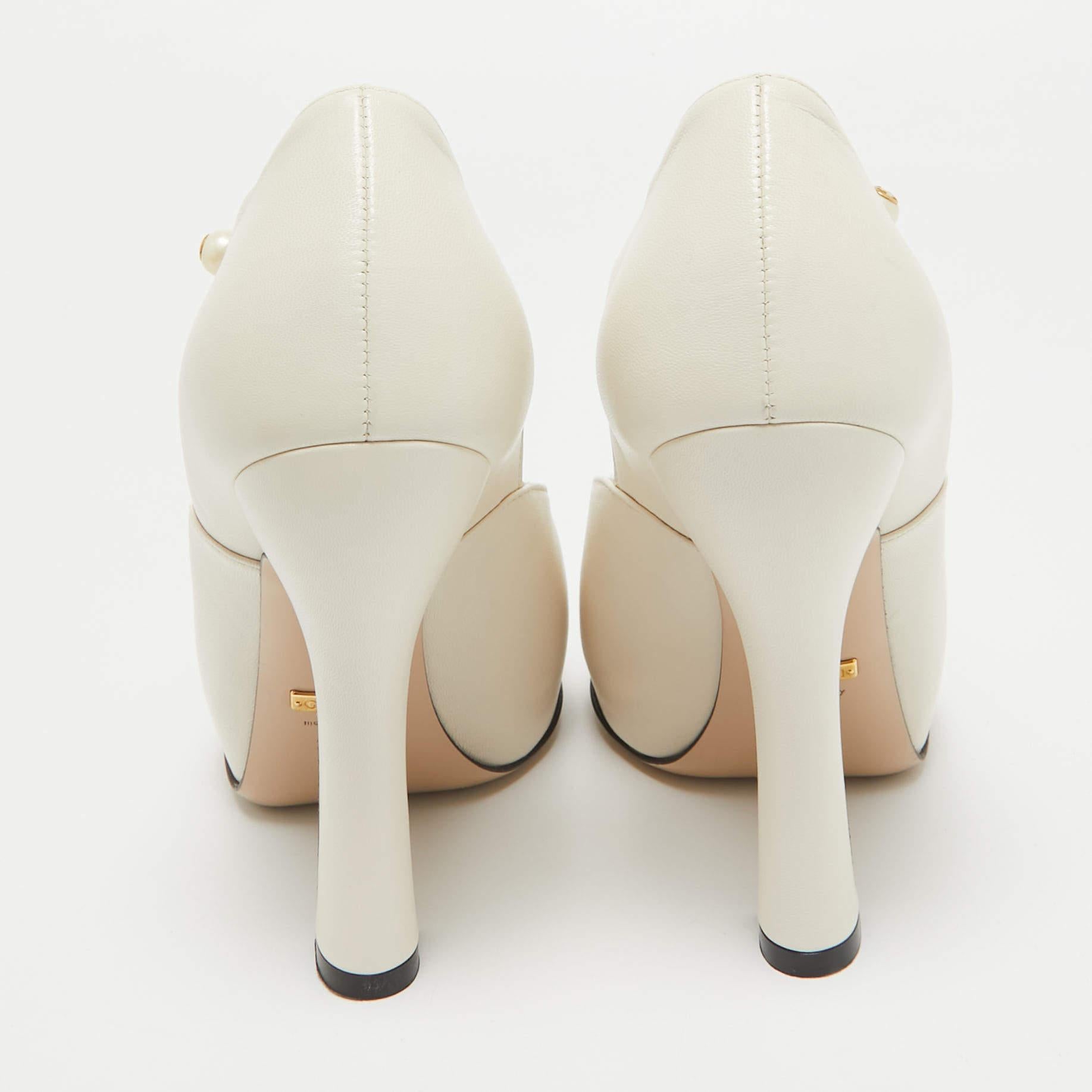 Women's Gucci Cream Leather Mary Jane Pumps Size 37.5