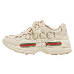 Gucci Rhyton Lace Up Turnschuhe aus cremefarbenem Leder Größe 37,5