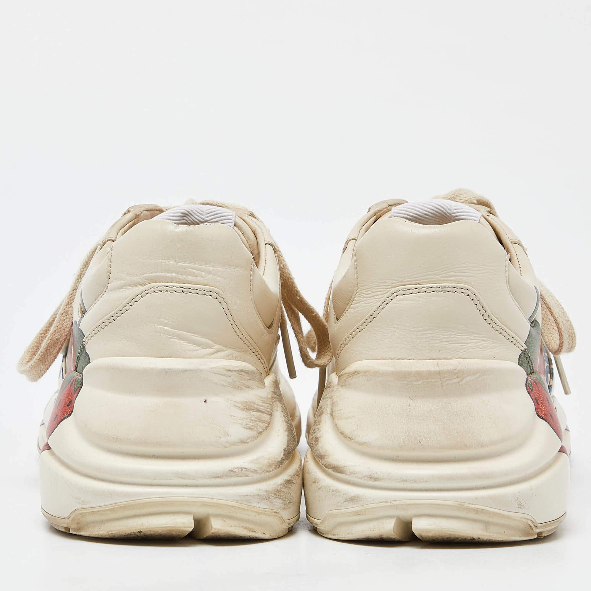 Gucci Cream Leather Rhyton Sneakers Size 37 For Sale 2