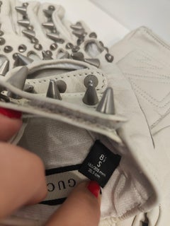 Gucci cream leather silver studs gloves