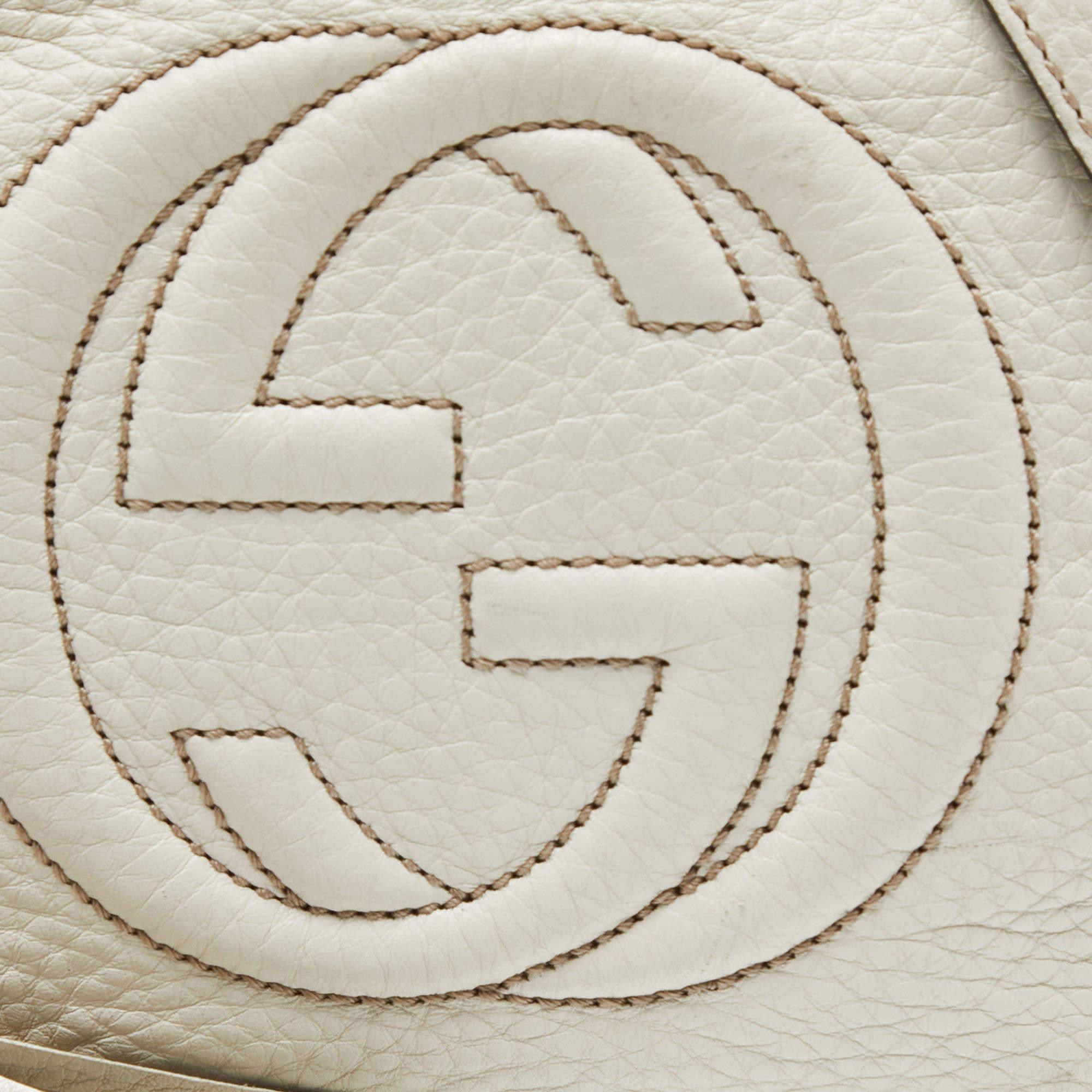 Gucci Cream Leather Small Soho Disco Crossbody Bag For Sale 1