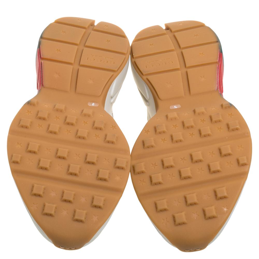 Gucci Cream Leather Web Rhyton Low Top Sneakers Size 40 In Excellent Condition In Dubai, Al Qouz 2