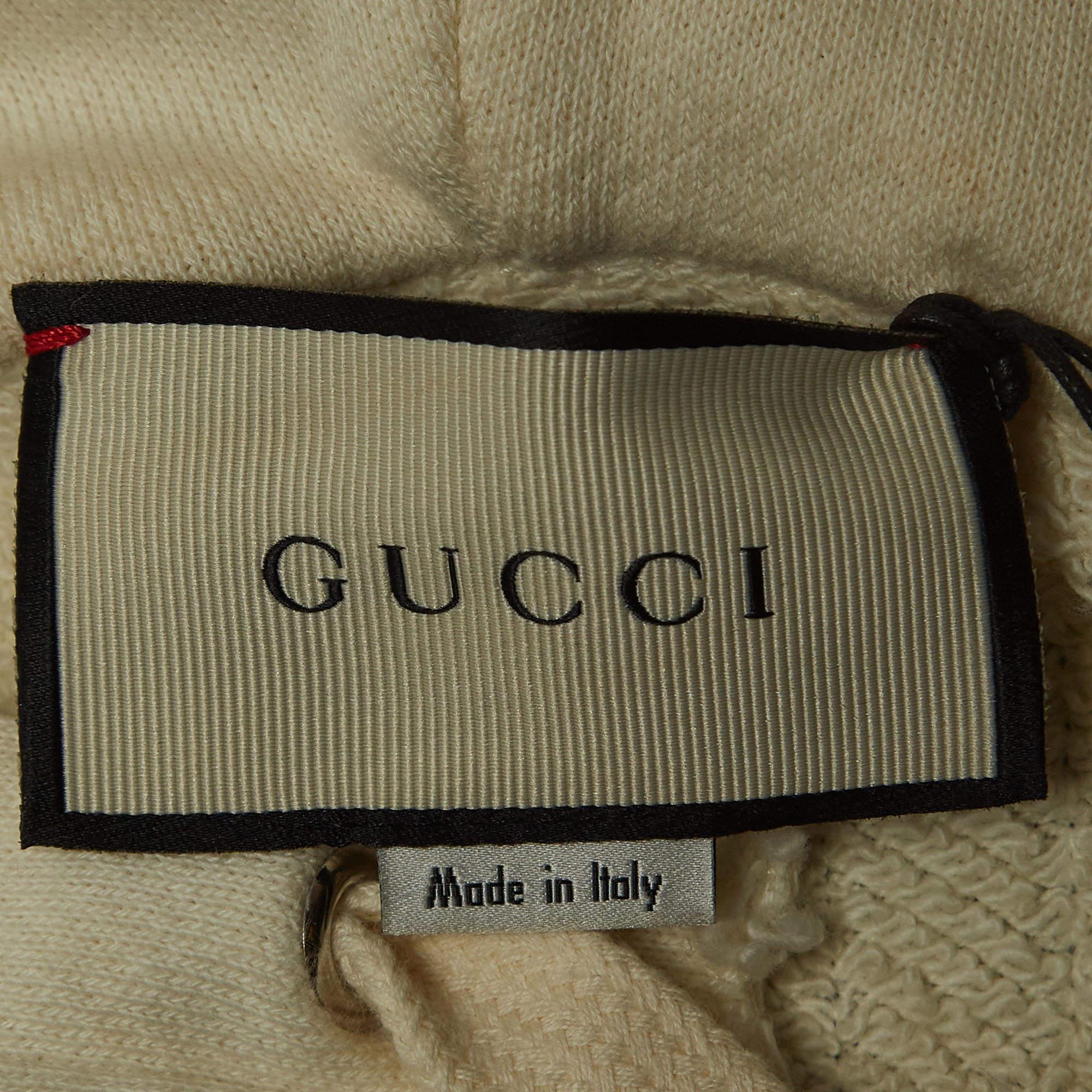 Gucci Felpa con cappuccio in cotone ricamato con stampa logo color crema XS In condizioni ottime in vendita a Dubai, Al Qouz 2
