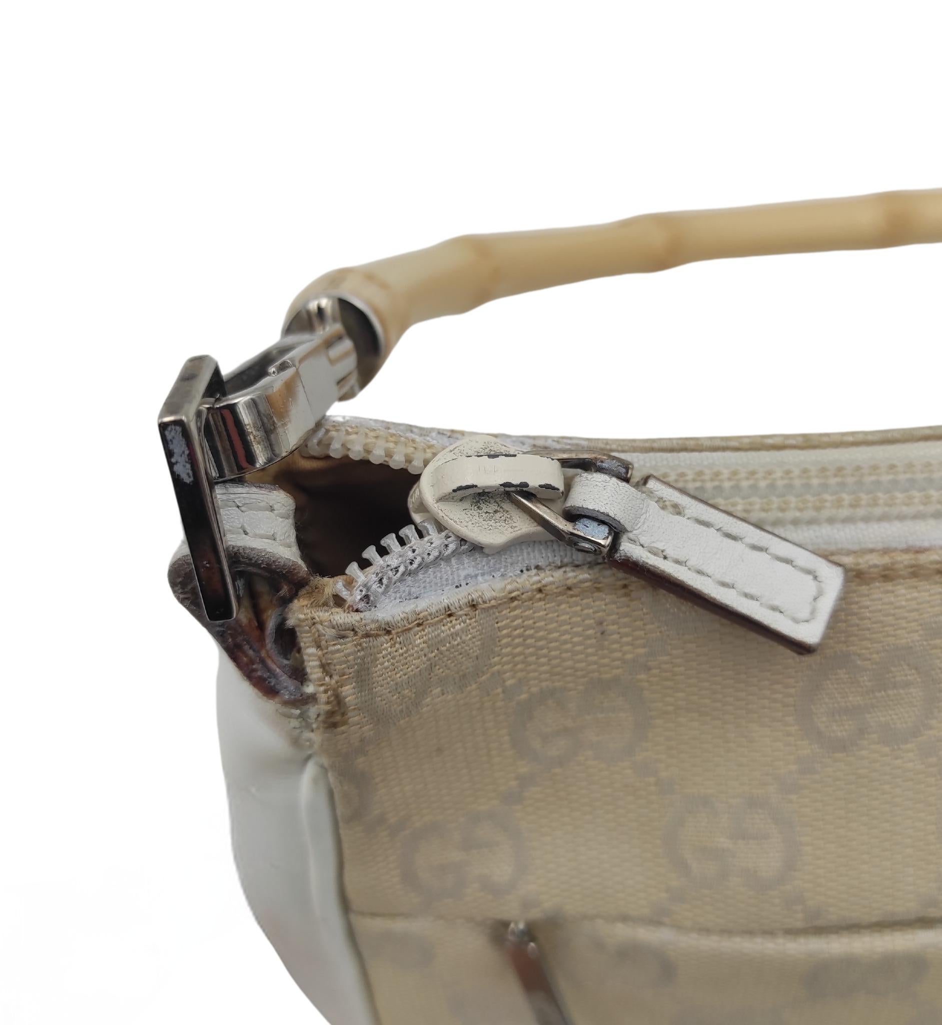 Gucci cream monogram bamboo handle shoulder bag For Sale 6
