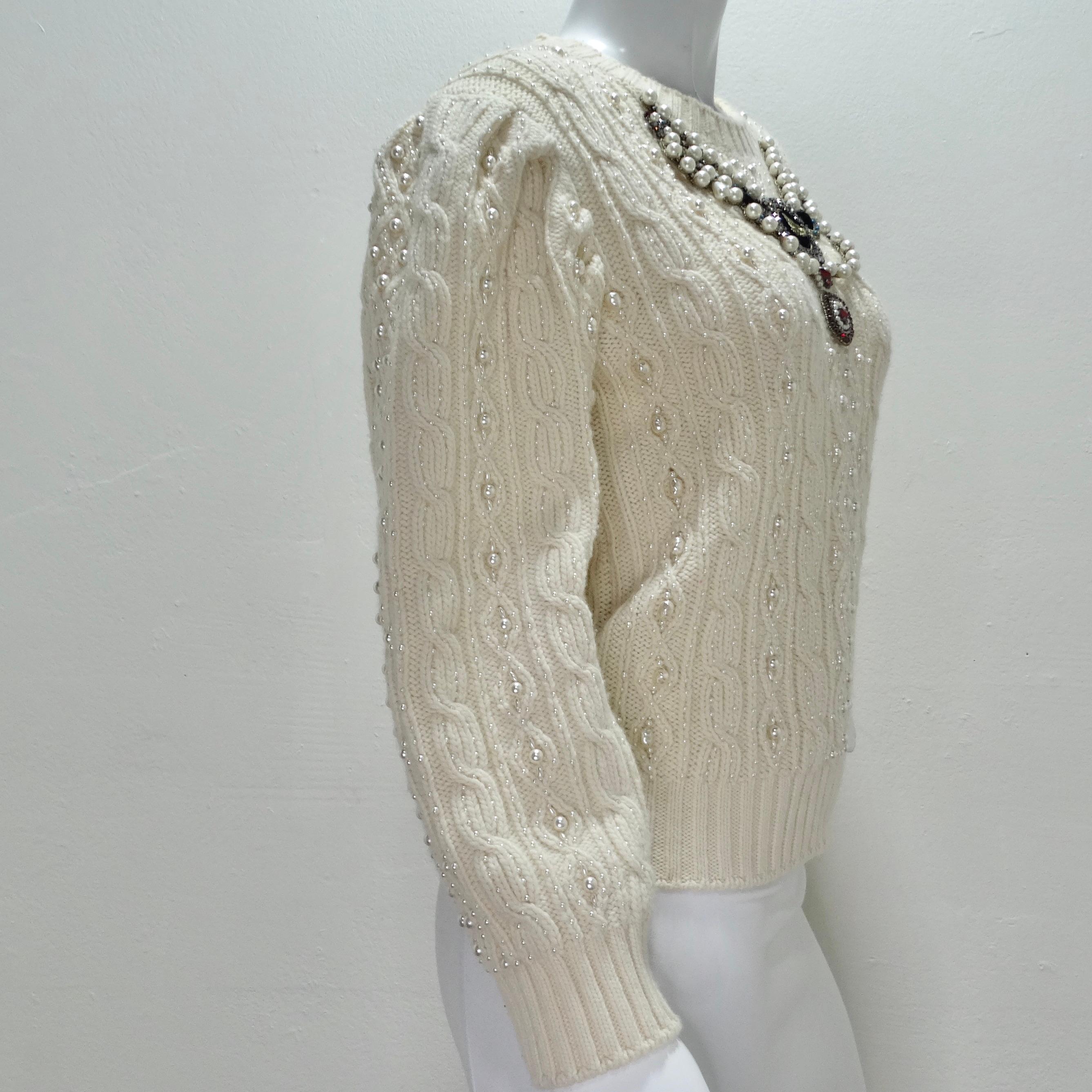 Gucci Cream Pearl Embellished Wool Cable Knit Sweater  For Sale 4