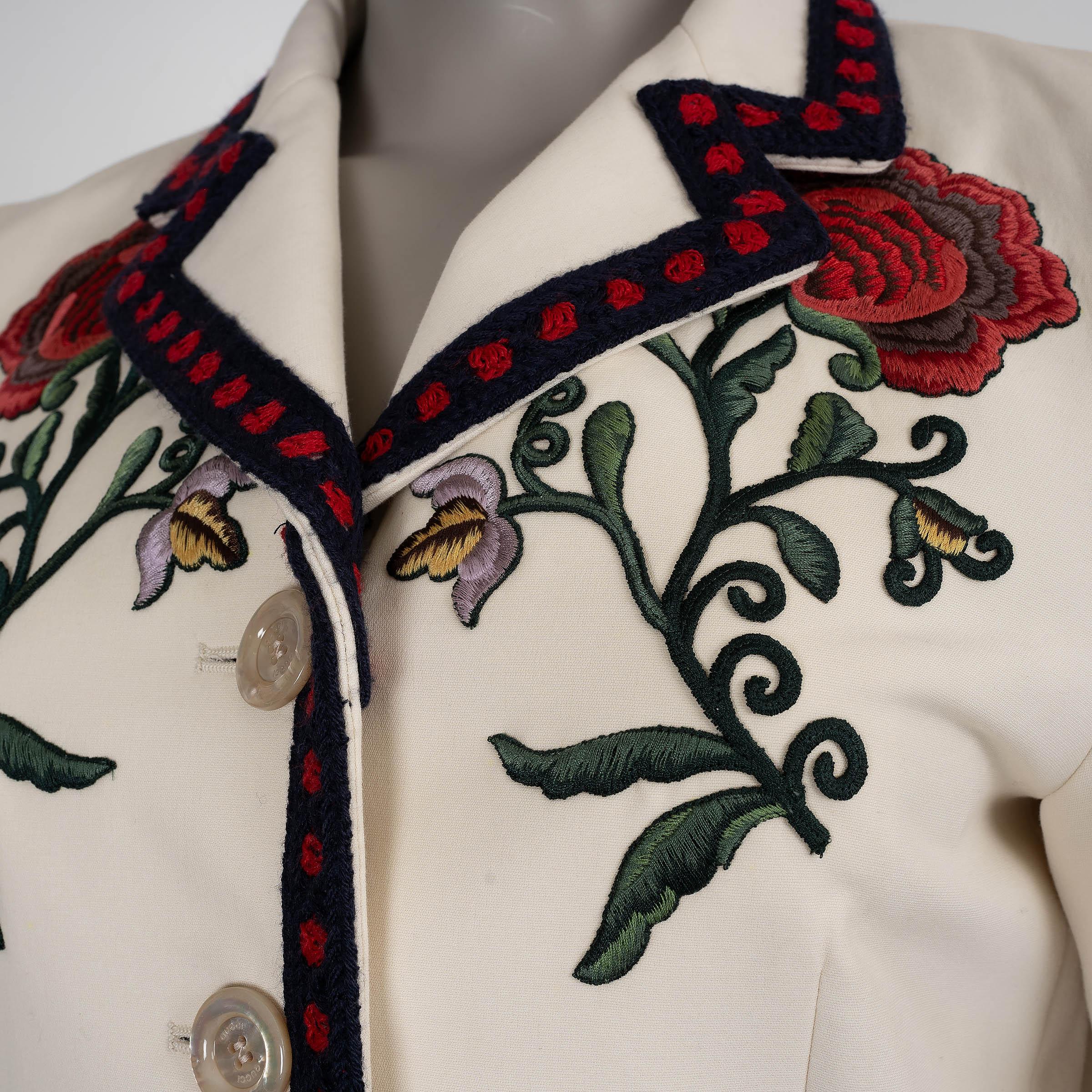 Women's GUCCI cream silk & cotton 2016 FLORAL EMBROIDERED Blazer Jacket 44 L