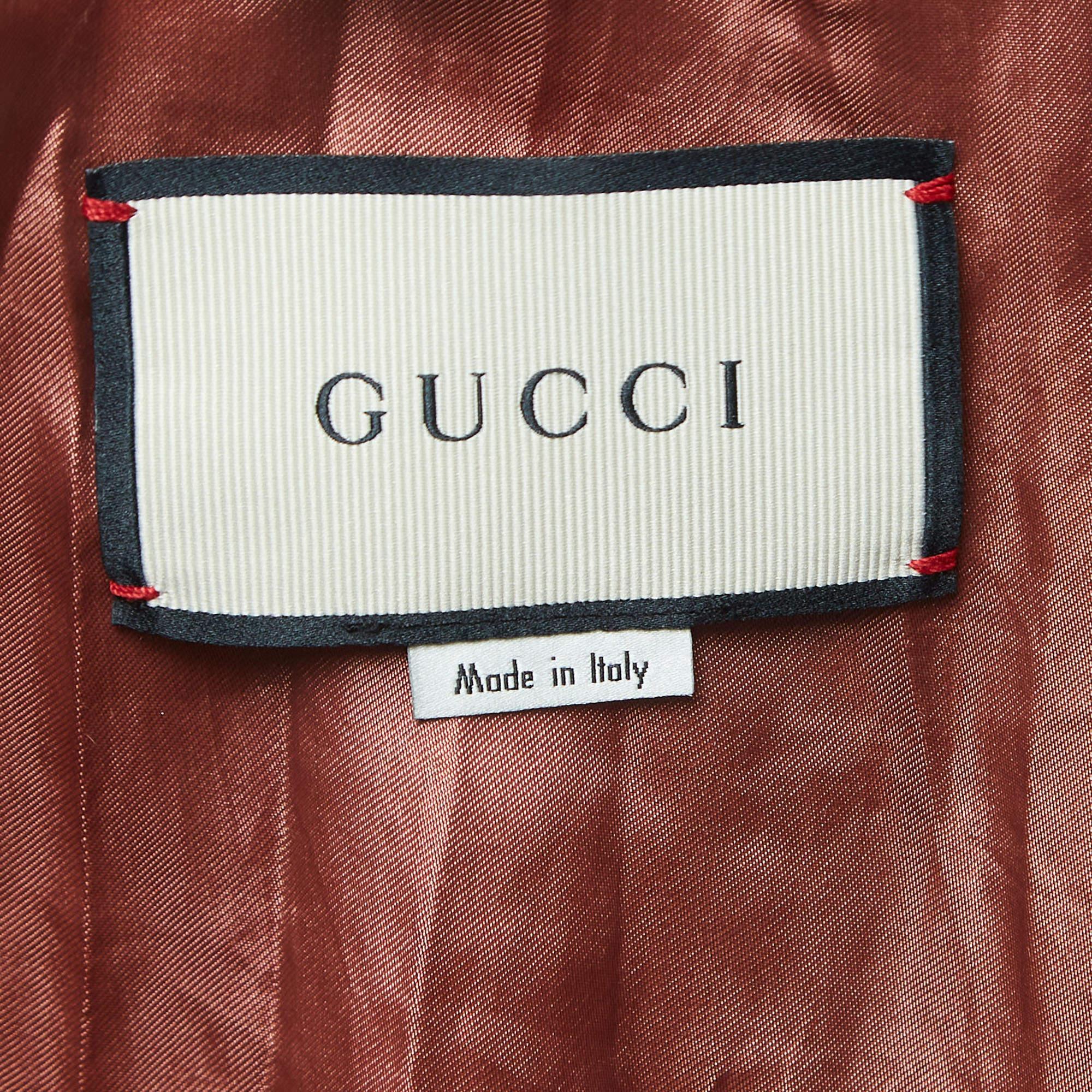 Gucci - Giacca in pelle stampata con serpente color crema M. In condizioni ottime in vendita a Dubai, Al Qouz 2