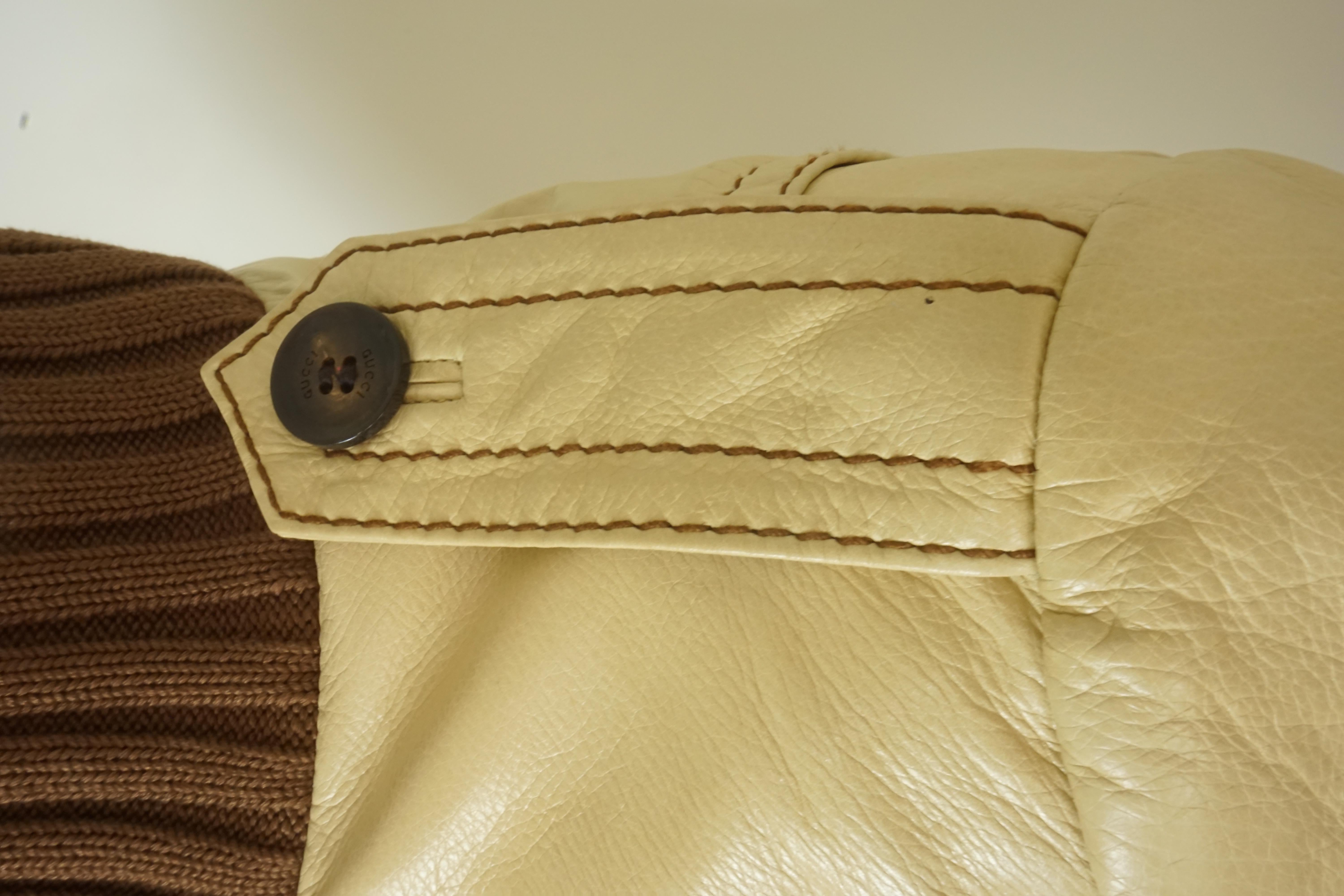 Gucci - Blouson bombardier court en cuir avec manches et col en tricot  en vente 8