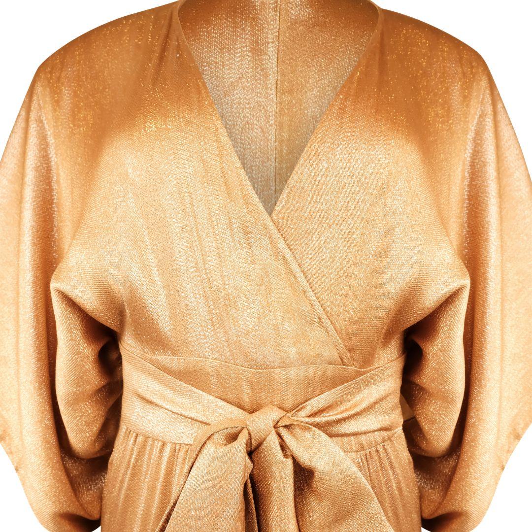 GUCCI Cruise 2014 Campaign Gold Lamé Kimono Gown In Good Condition In Morongo Valley, CA
