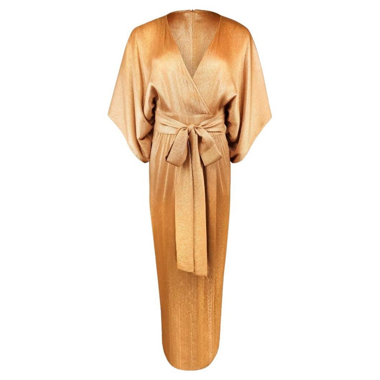 GUCCI Cruise 2014 Campaign Gold Lam Kimono Gown at 1stDibs GUCCI Cruise 2014 Campaign Gold Lam Kimono Gown at 1stDibs