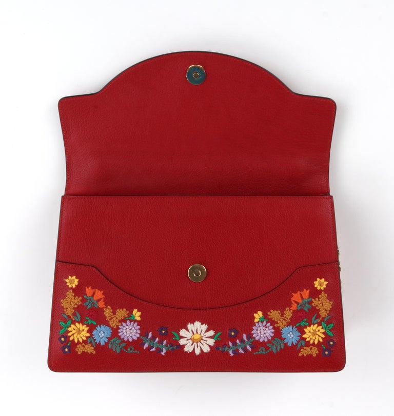 GUCCI Cruise 2018 “Linea Ricami” Red Floral Cat Crystal GG Large