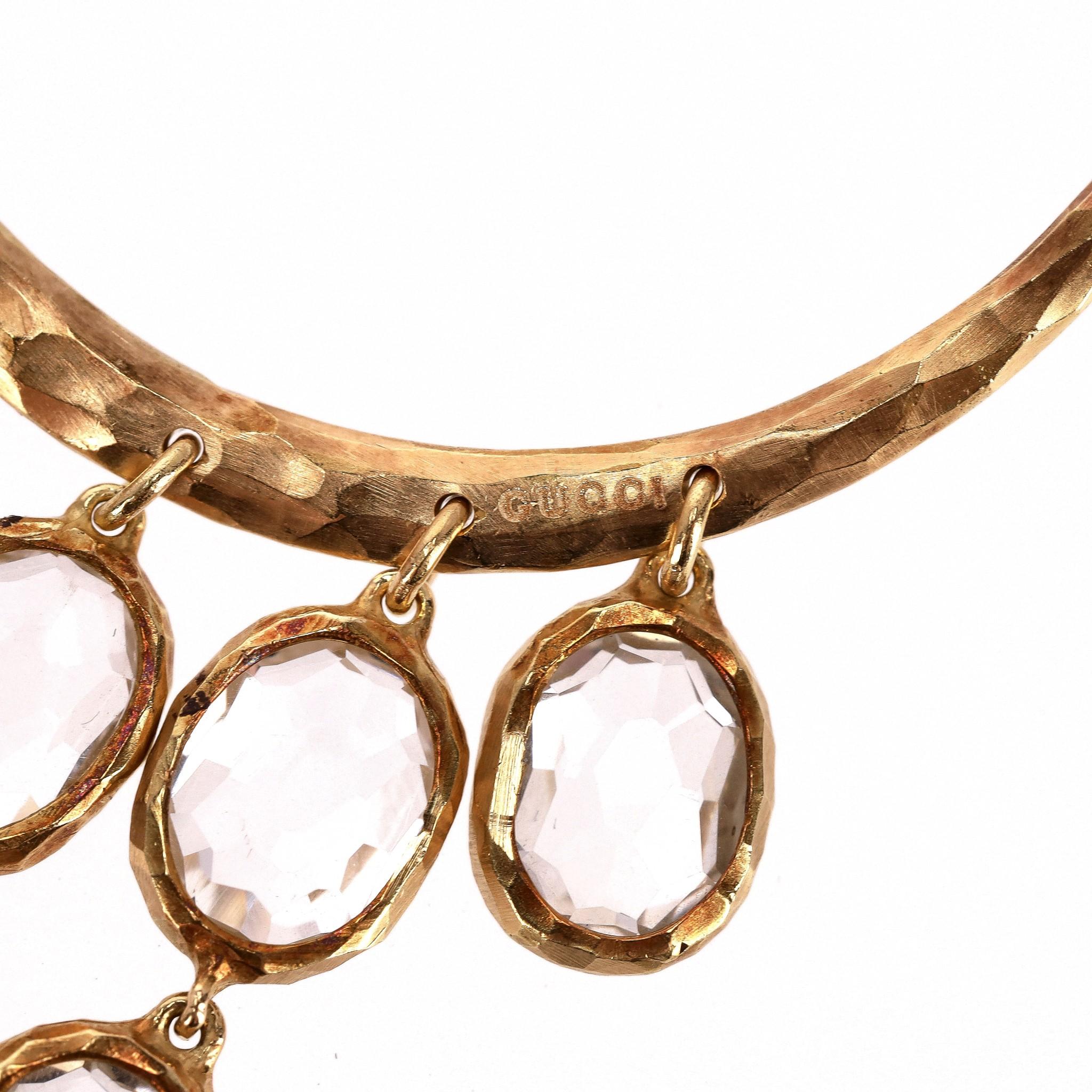 Chandelier-Ohrringe von Gucci aus Kristall und 18 Karat Gold mit Kristall im Zustand „Hervorragend“ im Angebot in London, GB