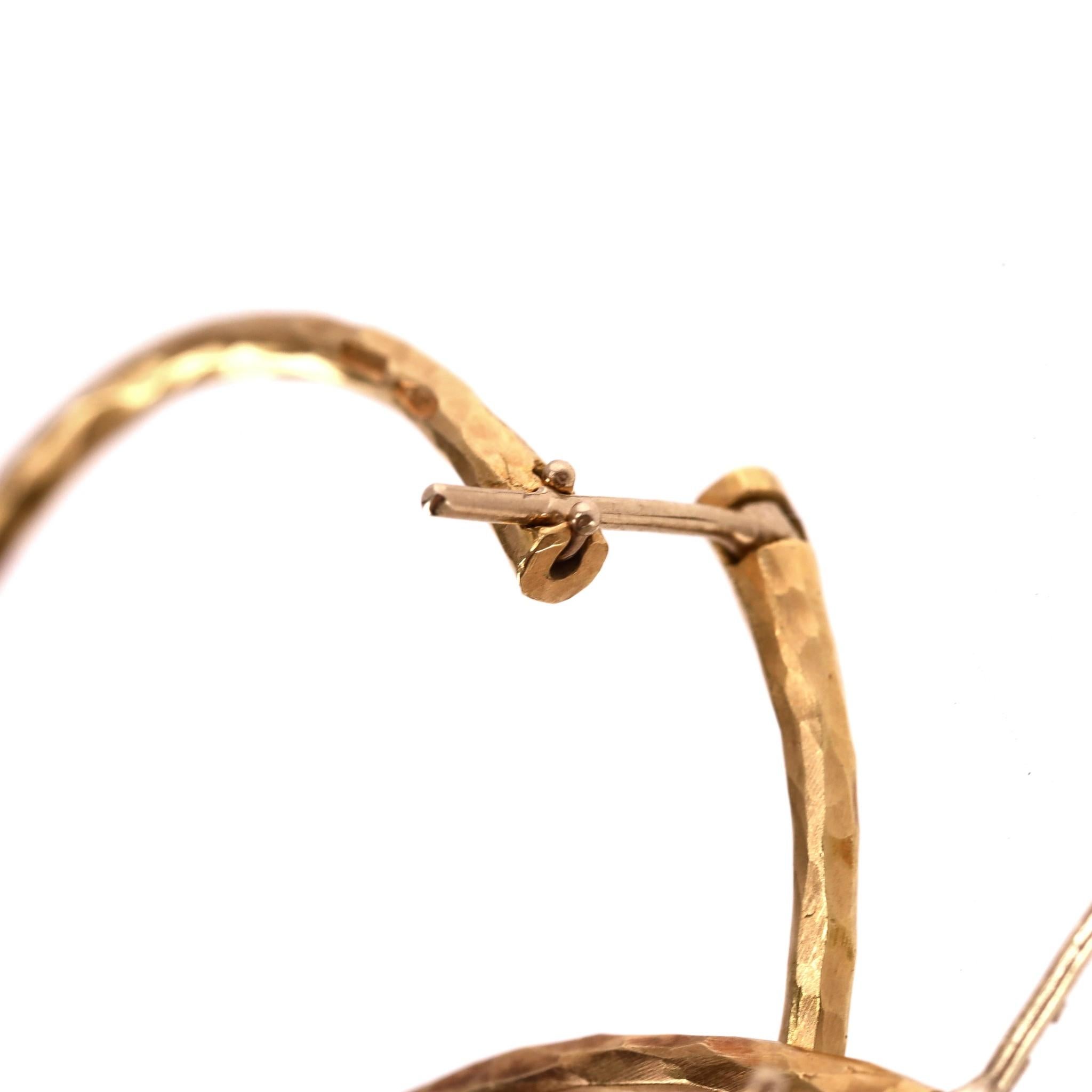 Chandelier-Ohrringe von Gucci aus Kristall und 18 Karat Gold mit Kristall im Angebot 2