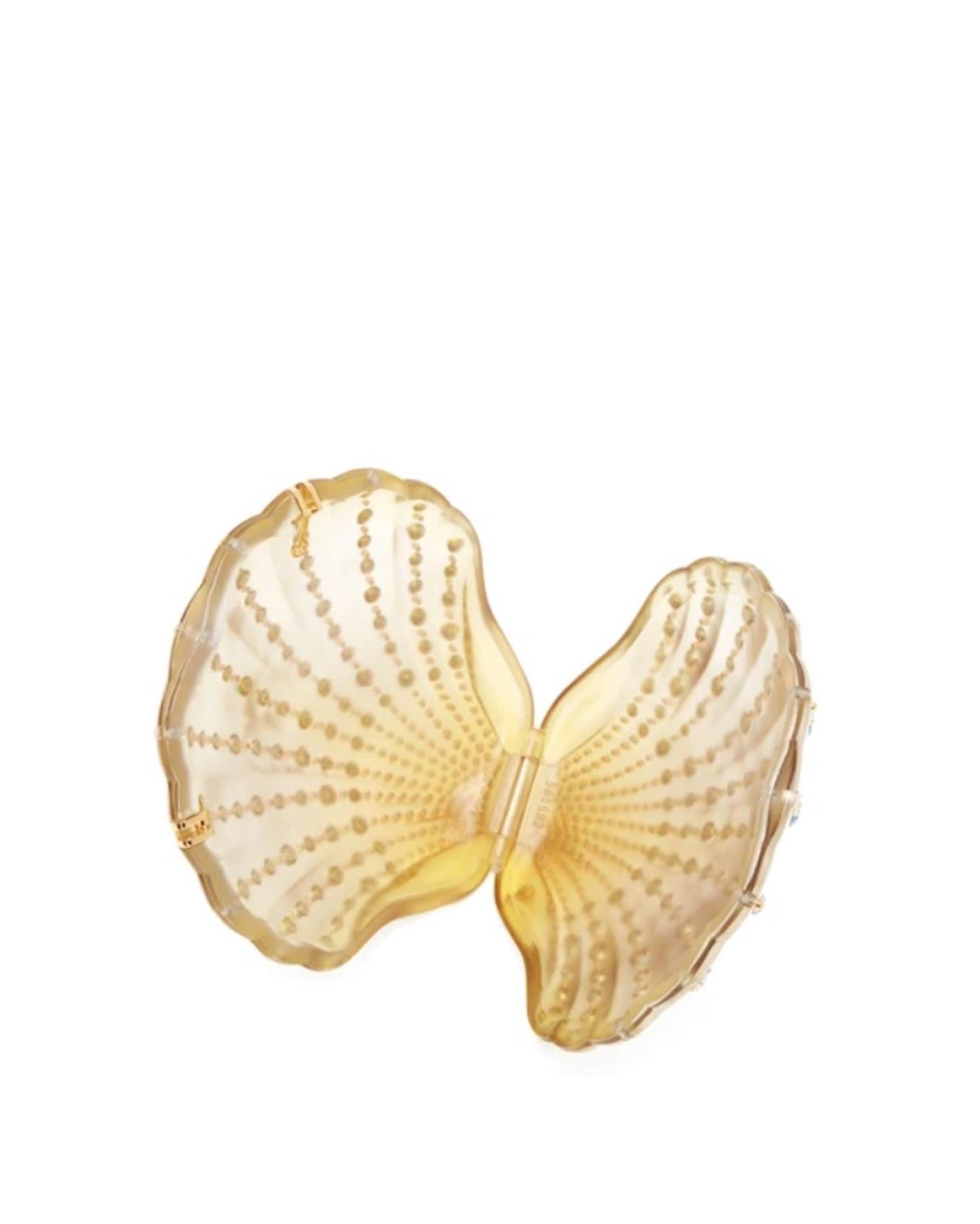 White Gucci Crystal Blue Sea Shell Gold Kisslock Logo Evening Shoulder Clutch Bag