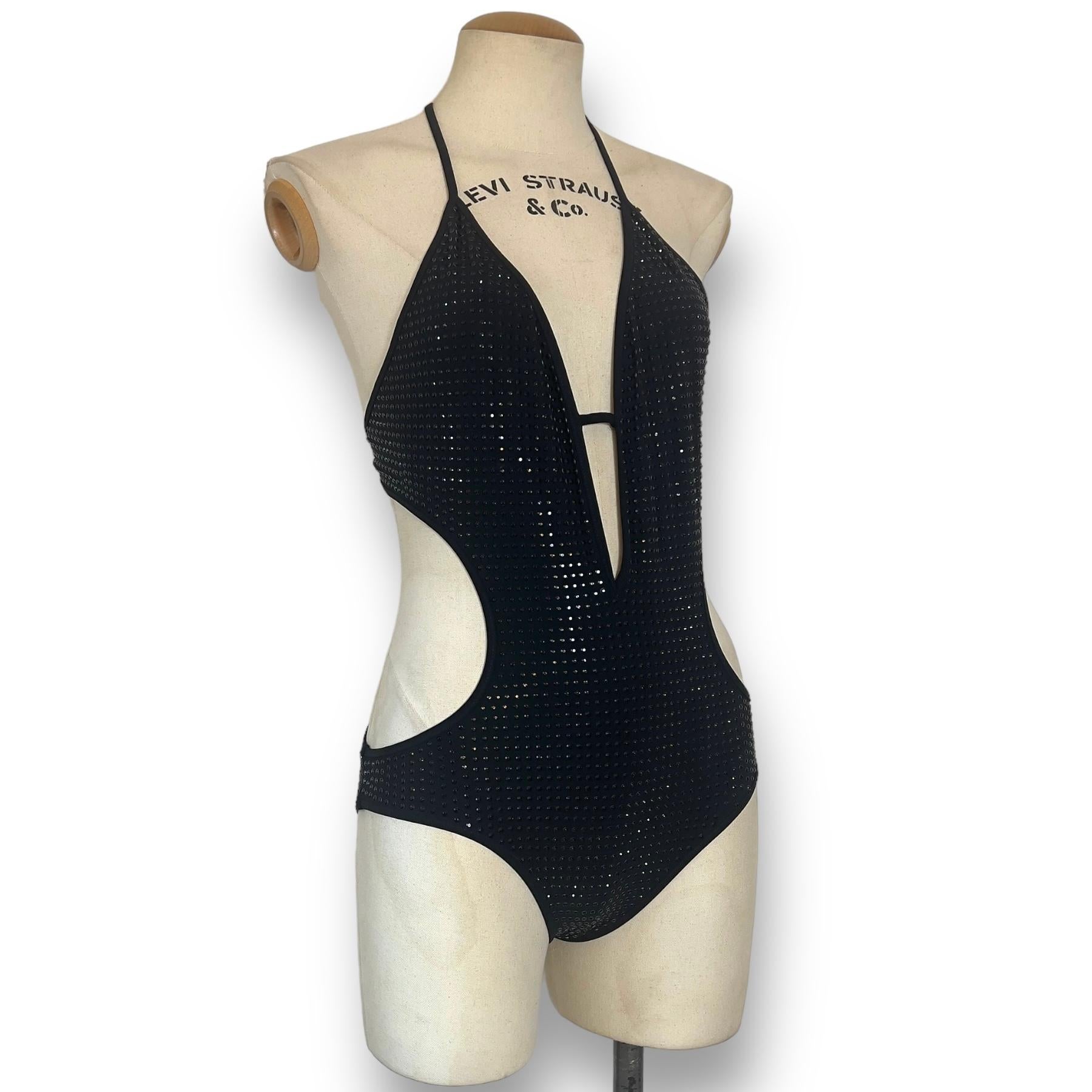 00s Gucci Crystal Embellished Cutout Black One Piece Bodysuit Swimsuit Swimwear. 

Size: M
Condition: 9/10