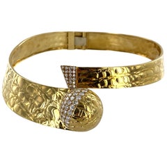 Gucci Custom Diamond 18 Karat Yellow Gold Bypass Vintage Necklace