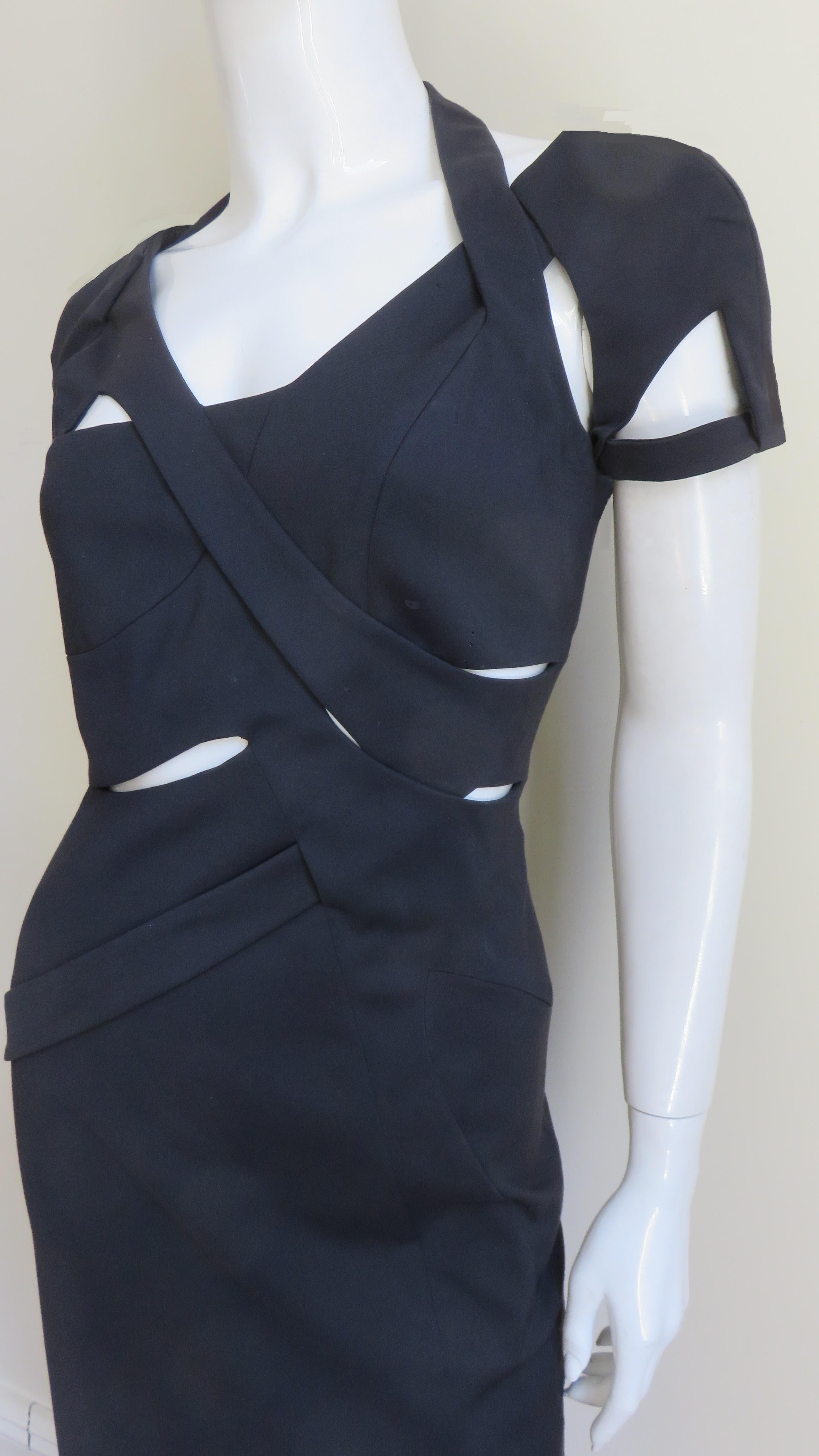 Gucci Cut out Bodycon Dress S/S 2010 In Good Condition For Sale In Water Mill, NY