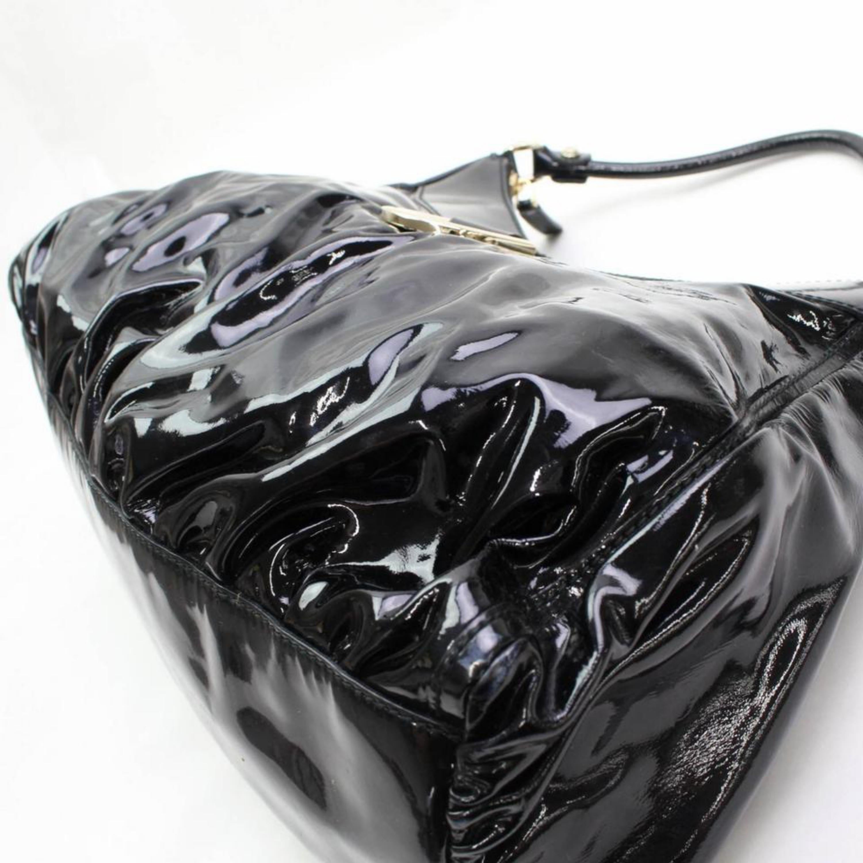 Gucci D-ring Hobo 867933 Black Patent Leather Shoulder Bag For Sale 2